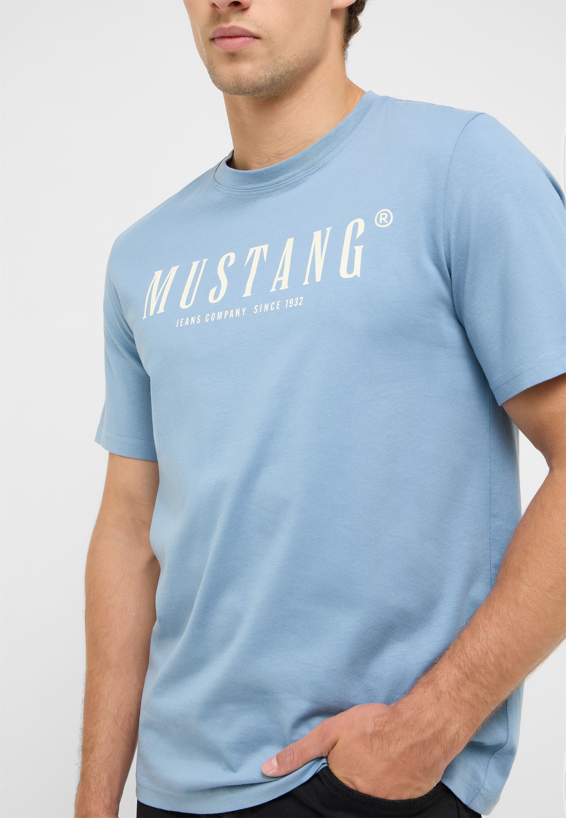 T-Shirt Style Austin