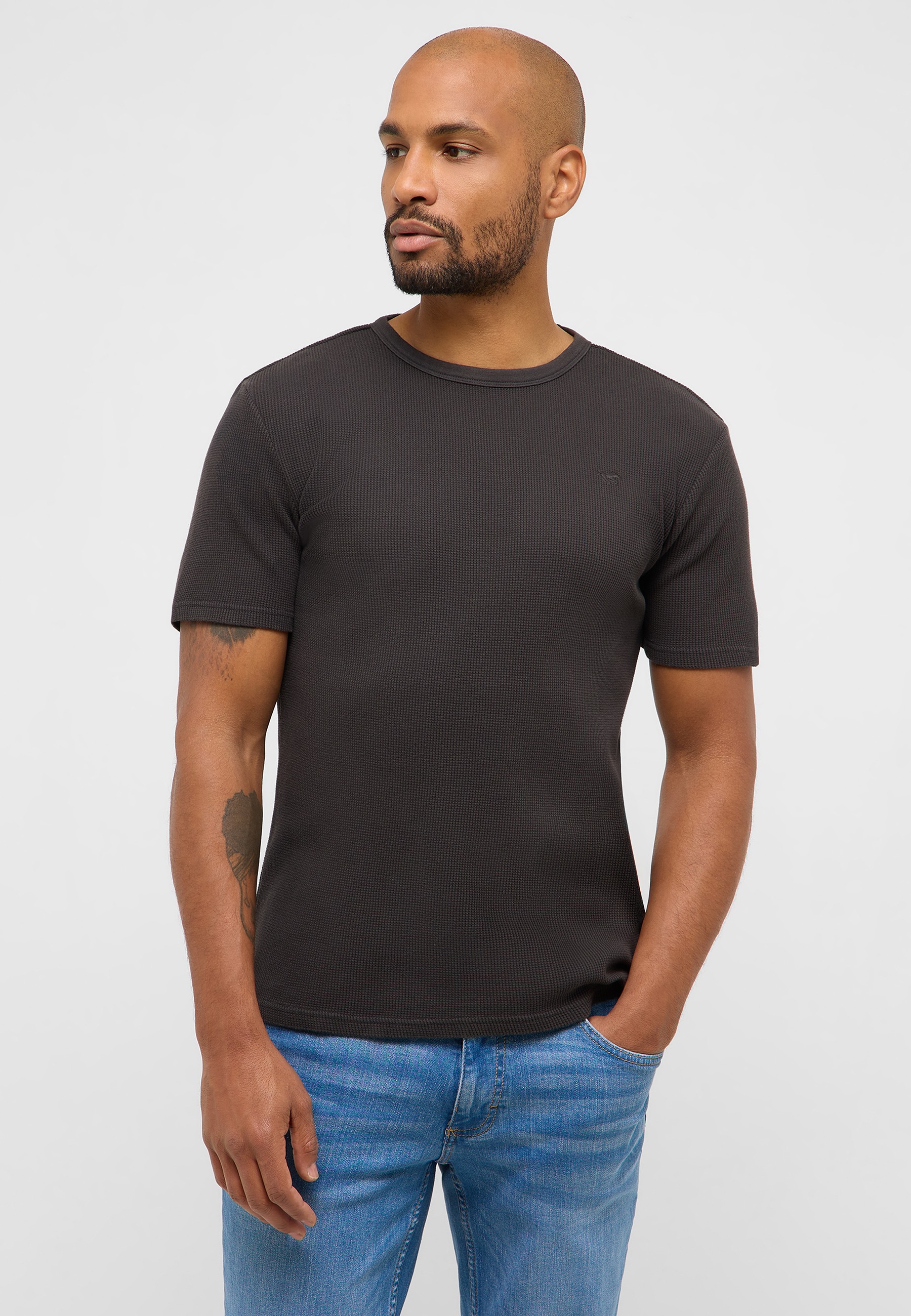 T-shirt, Erwachsener, Männlich, Mann, Person