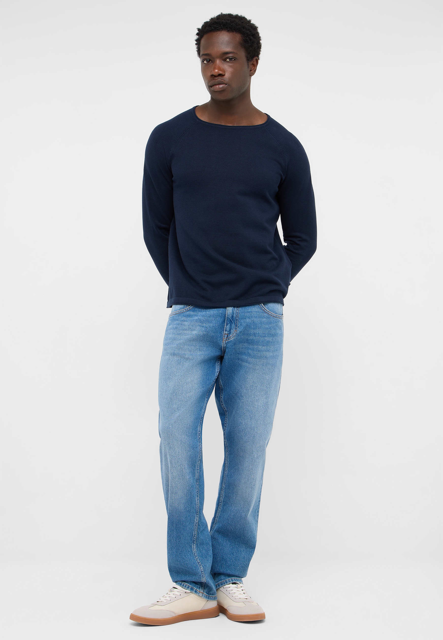 lang_kleidung, navyPullover, Langarmshirt,  jeans, grau?