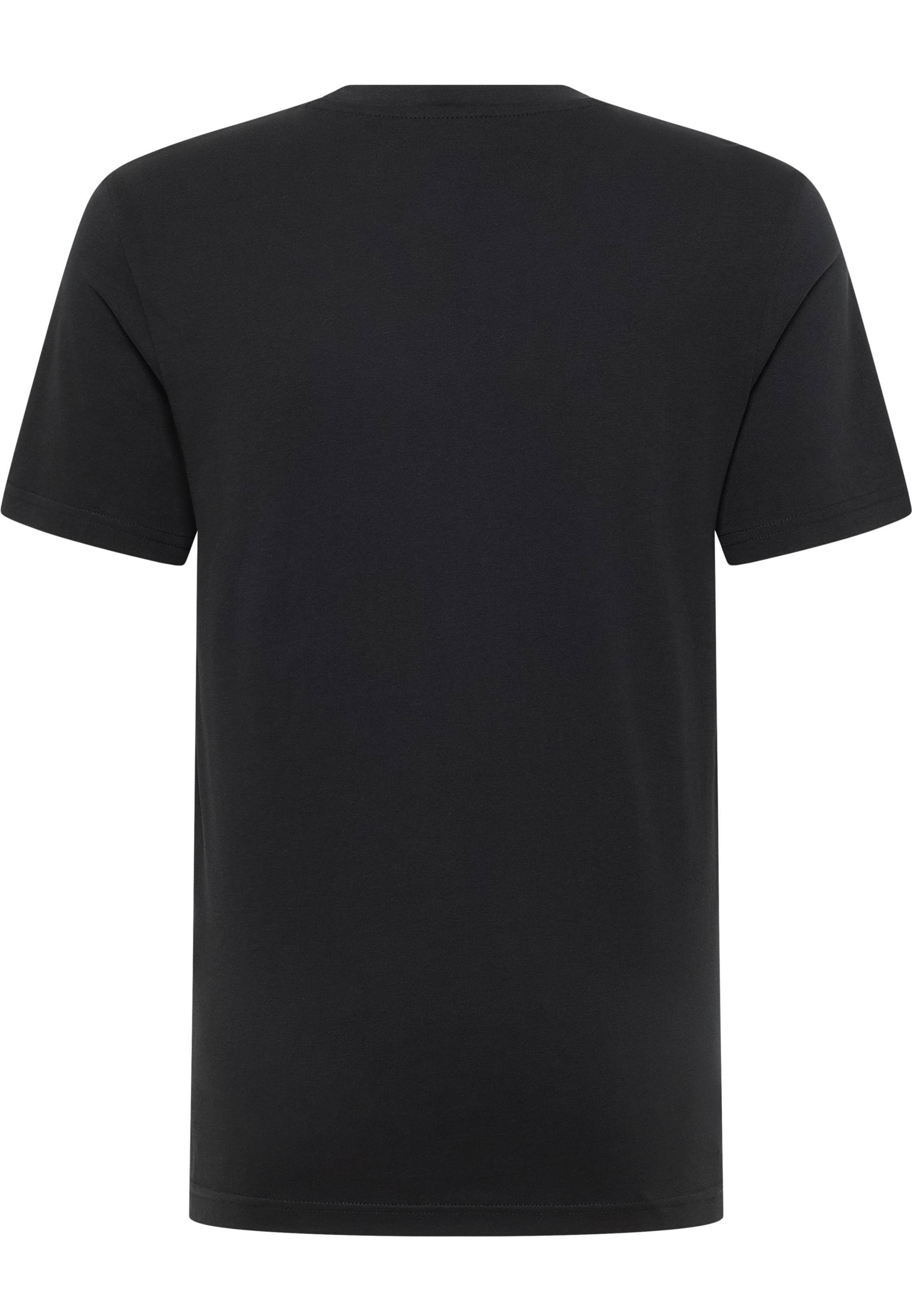 Bekleidung, T-shirt