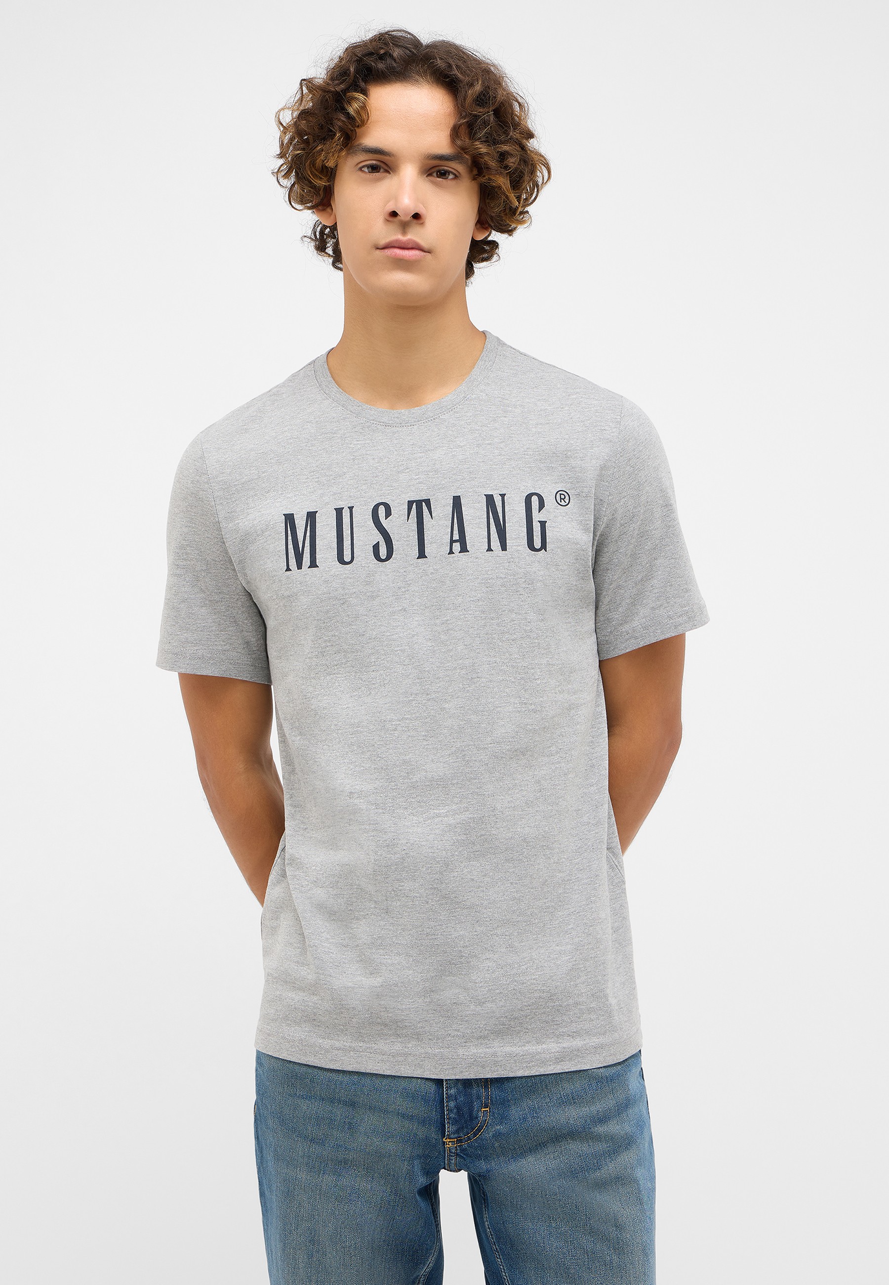 Bekleidung, T-shirt, Person