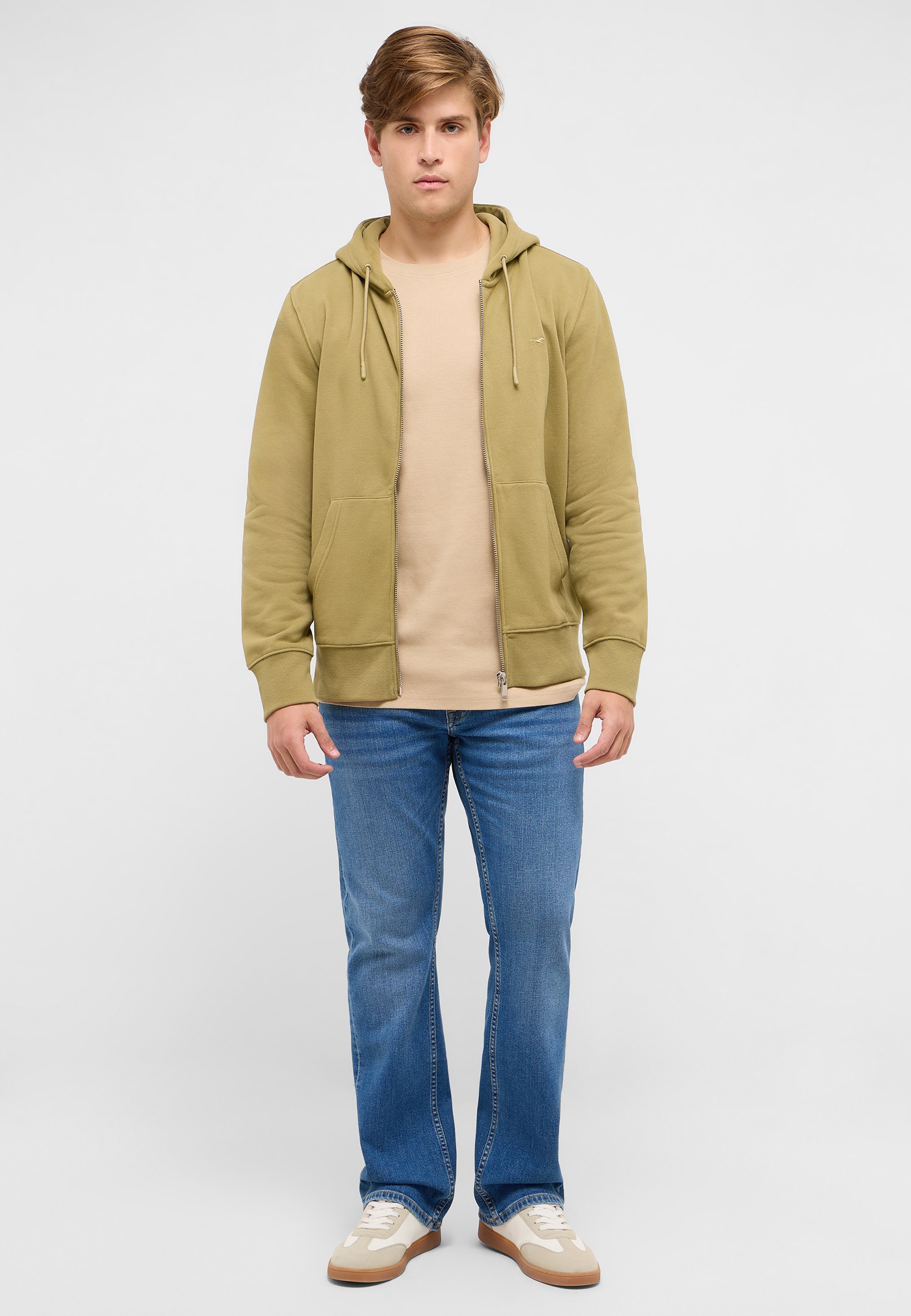 Mantel, Jacke, Jeans, Hosen, Person