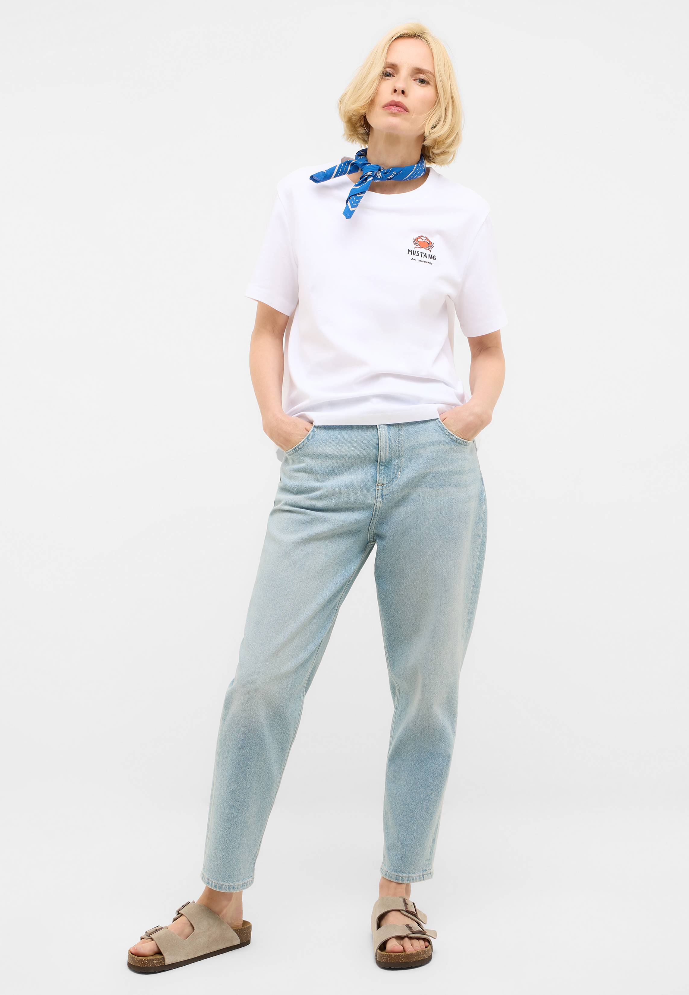 Hosen, Bluse, Sandale, Jeanshose, Halstuch