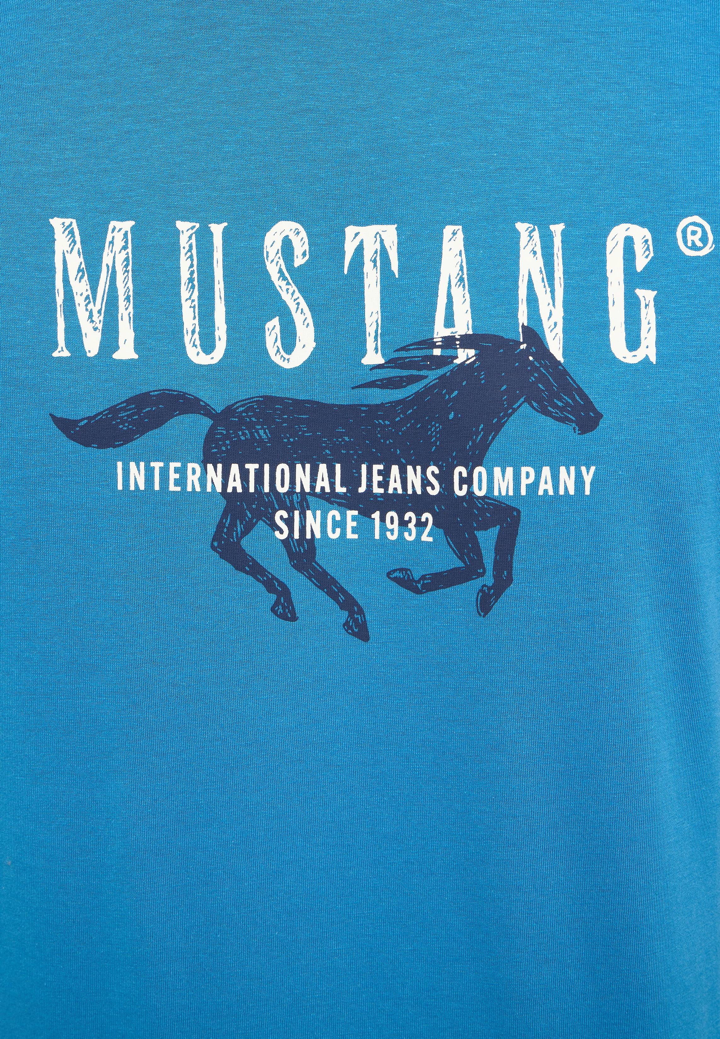 Bekleidung, T-shirt, Tier, Pferd, Säugetier