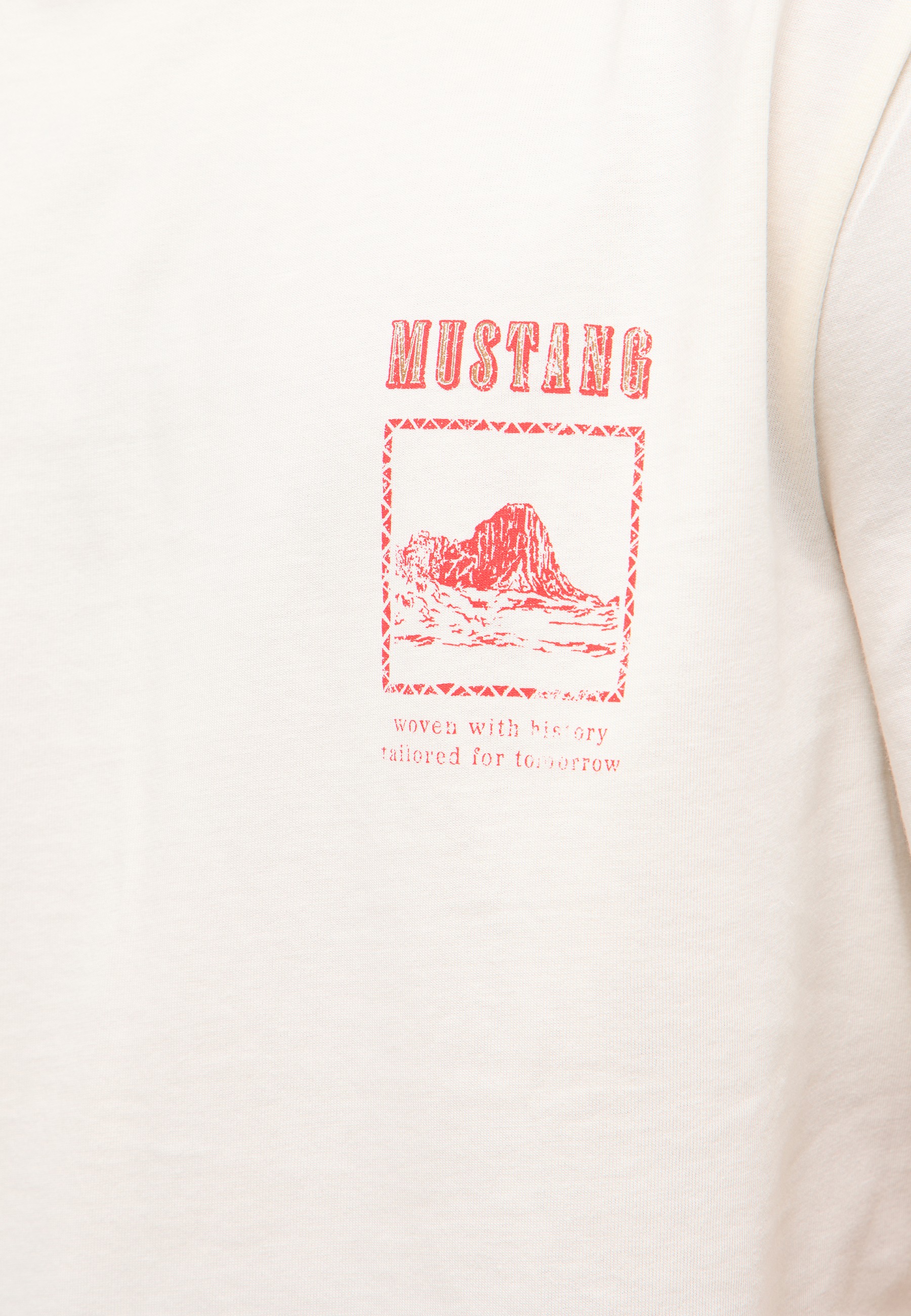 Bekleidung, T-shirt, Langarm, Ärmel, Hemd