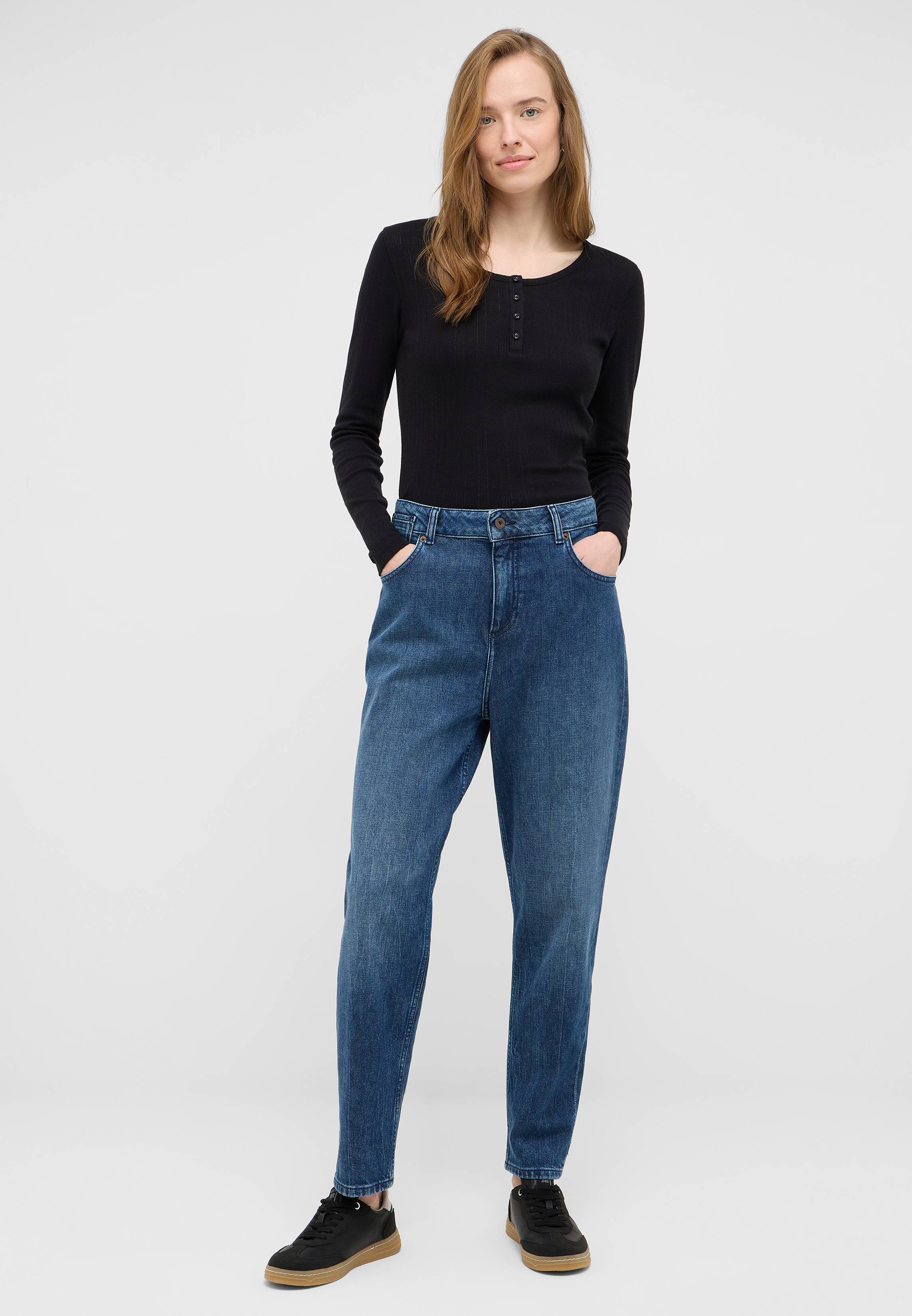 Hosen, Jeans, Erwachsener, Person, Frau