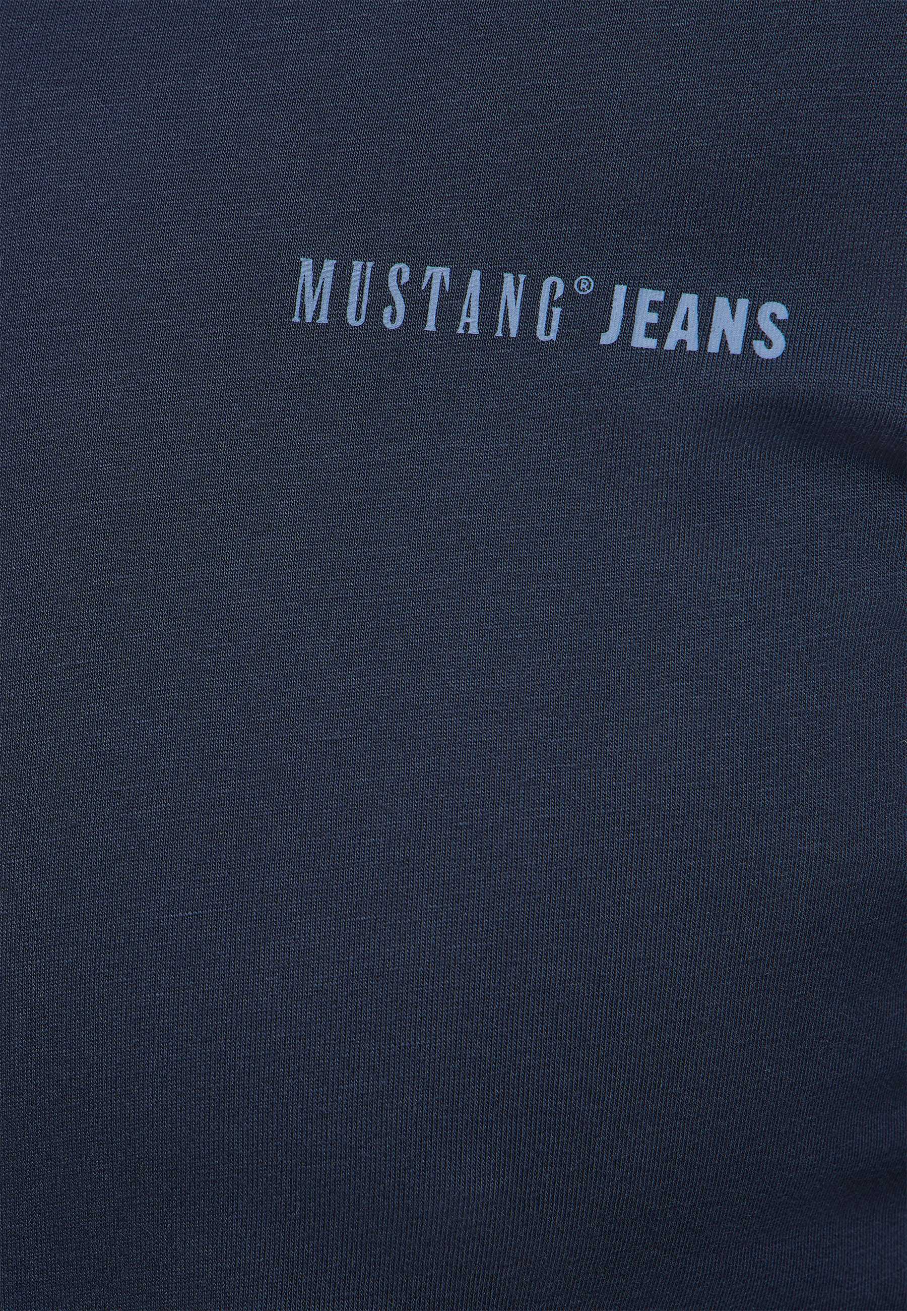 T-Shirt Style Austin