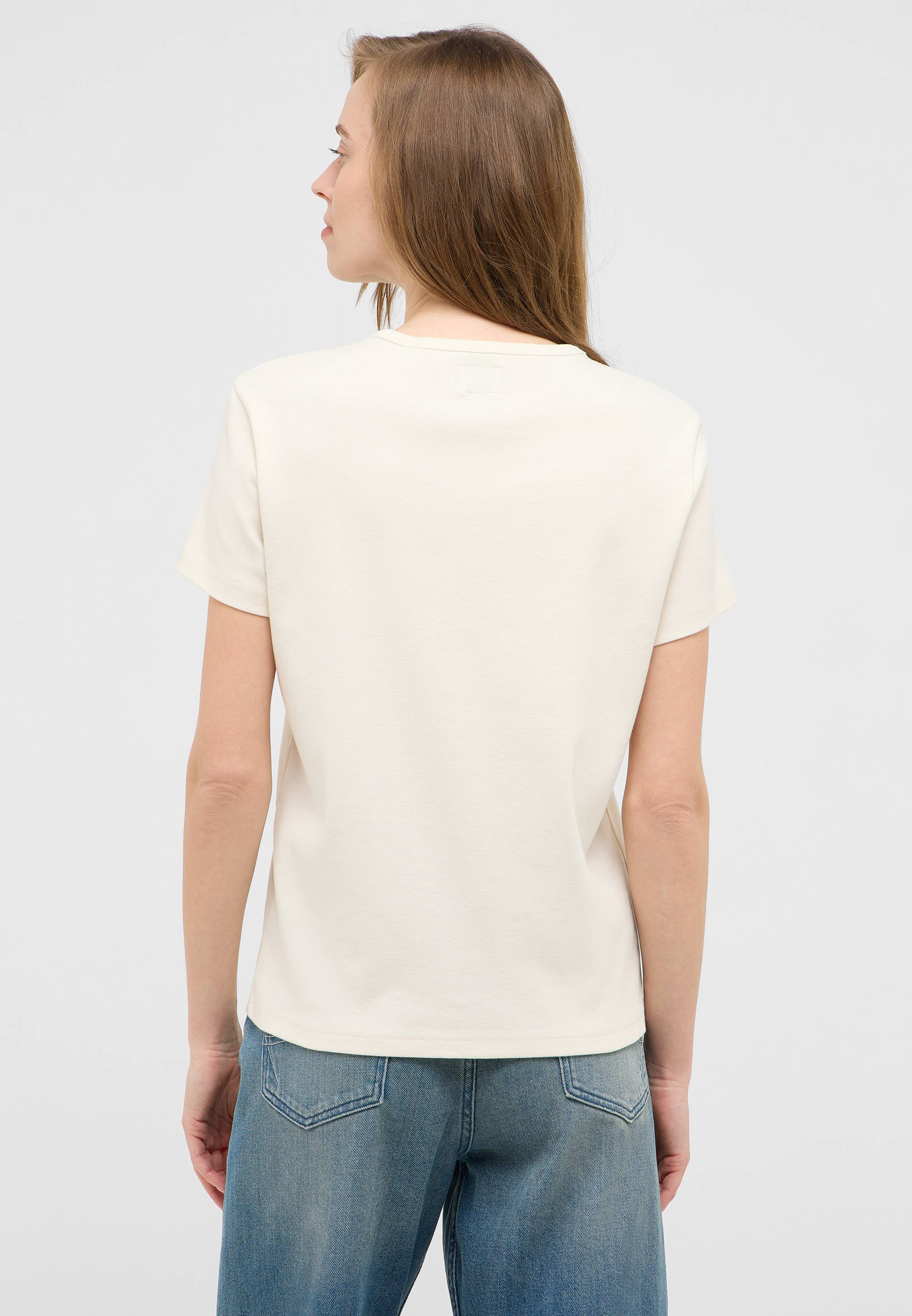 Bluse, T-shirt, Erwachsener, Person, Frau