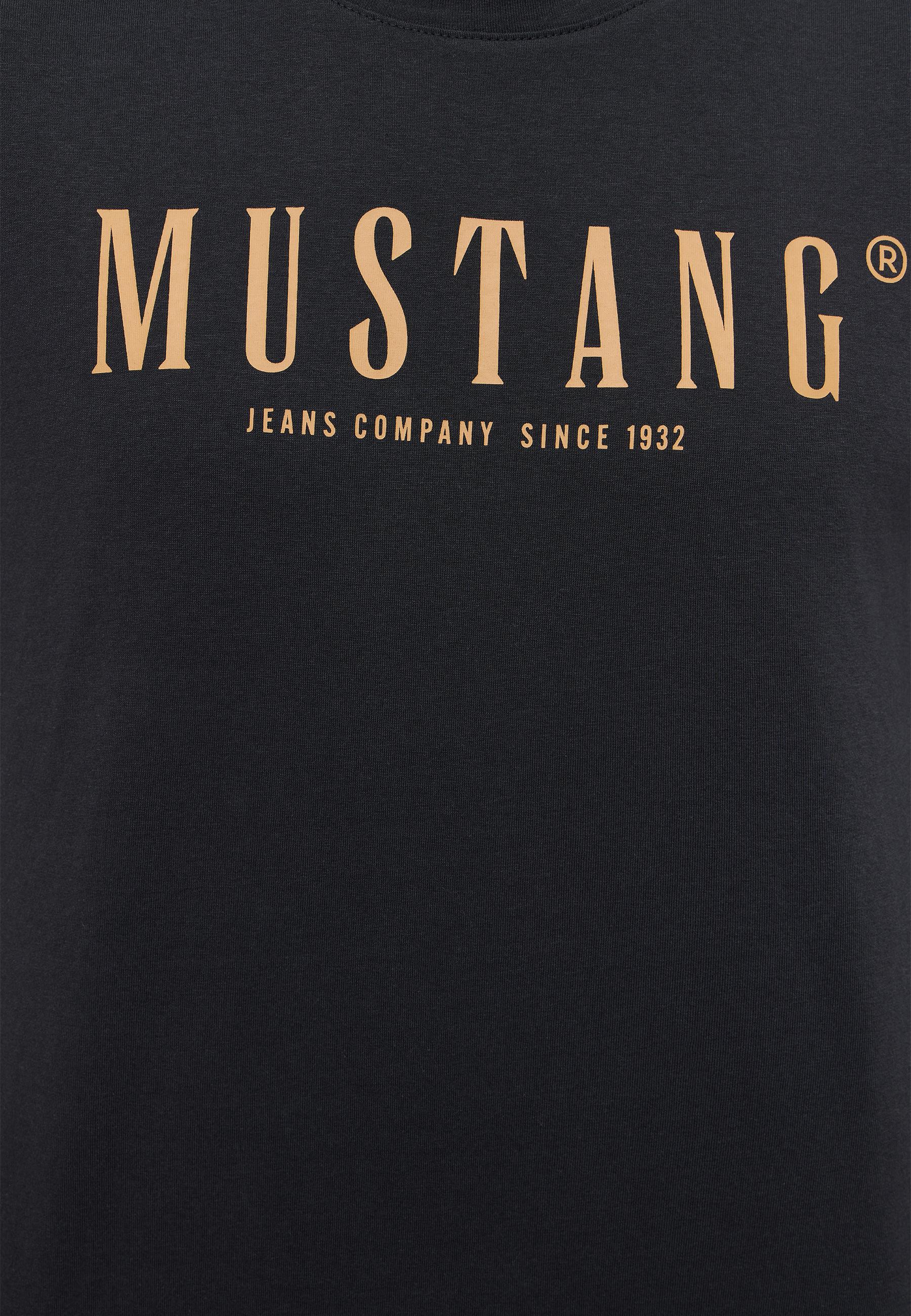 Buch, Kleidung, Veröffentlichung, T-Shirt, Langarm