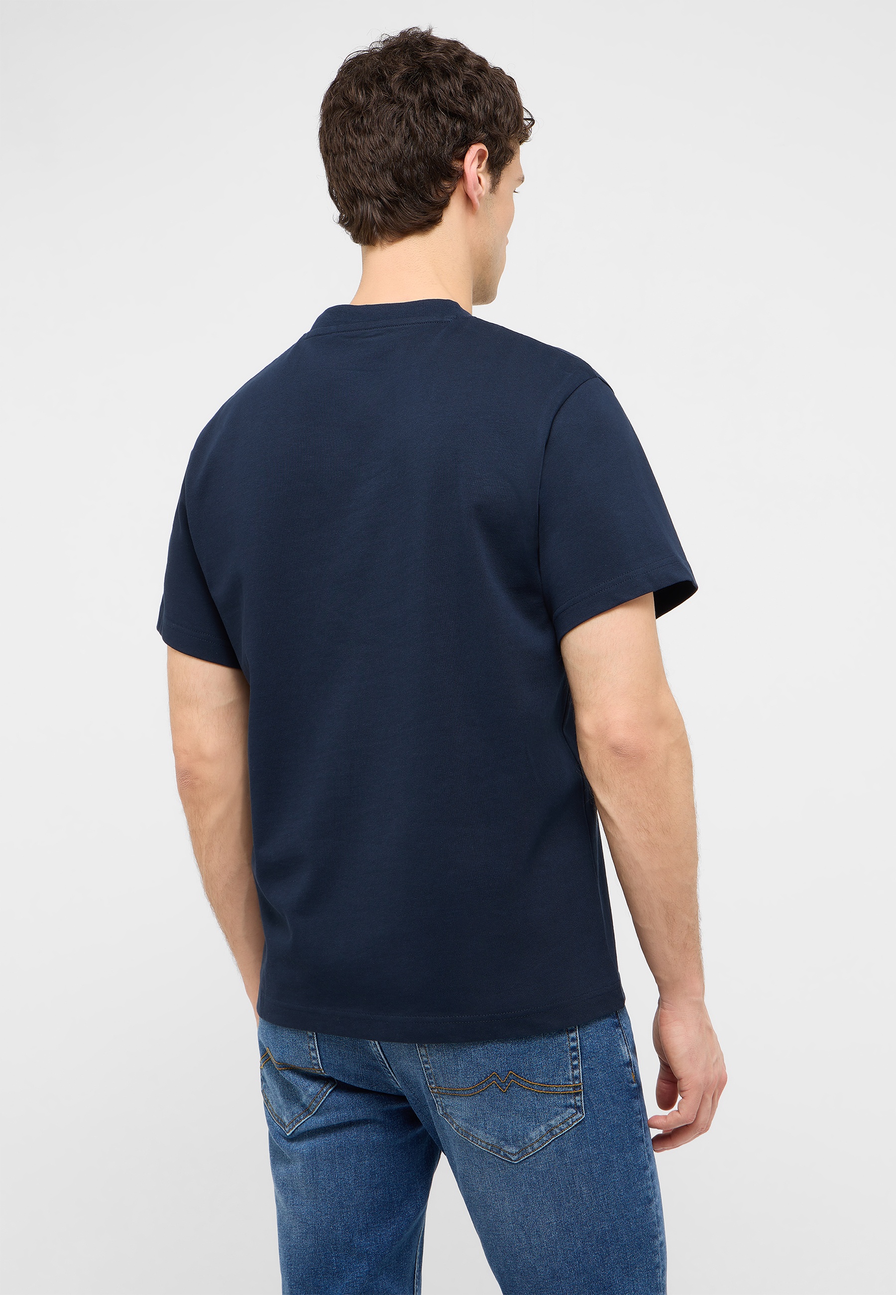T-Shirt Style Akron