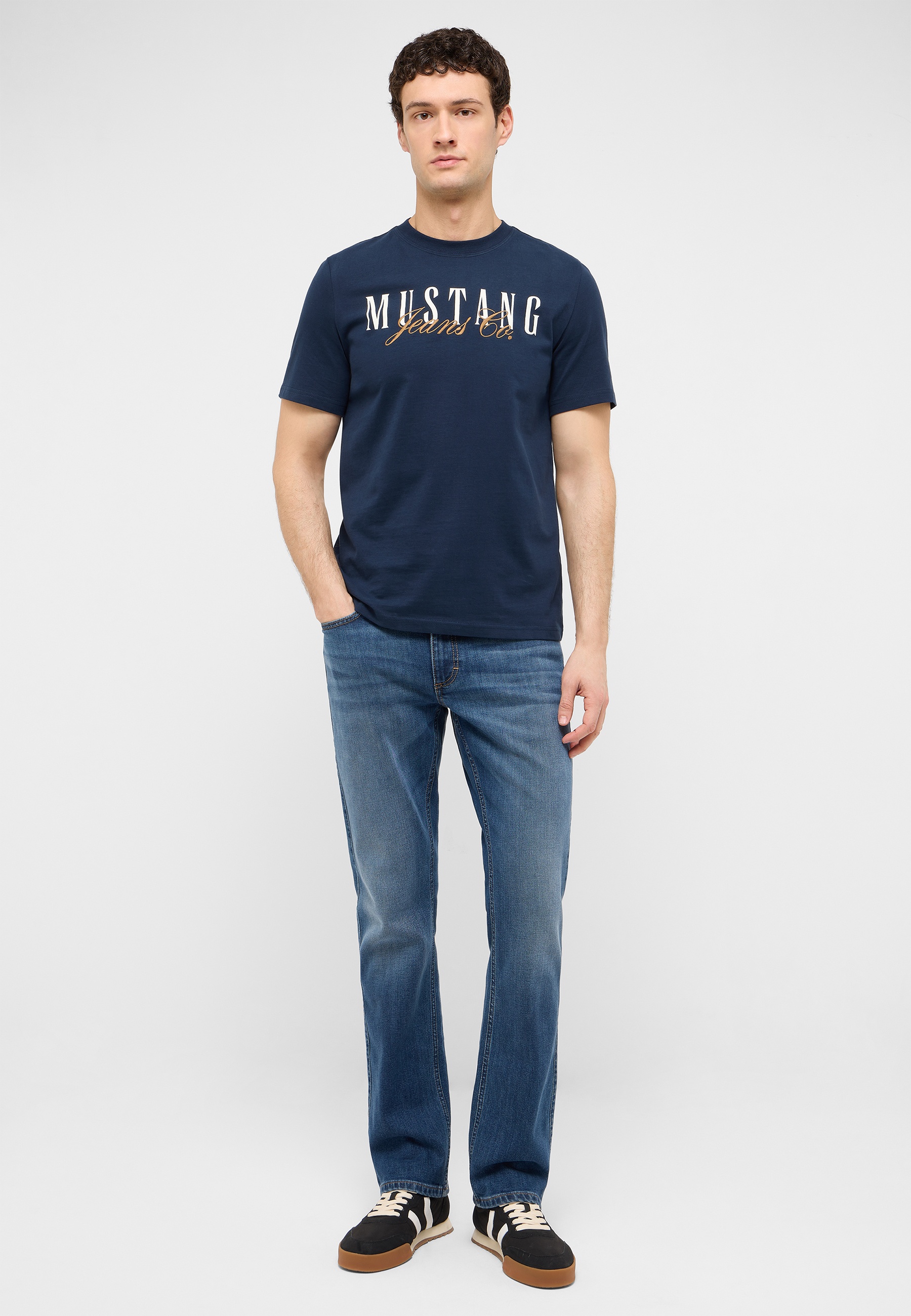 T-Shirt Style Austin