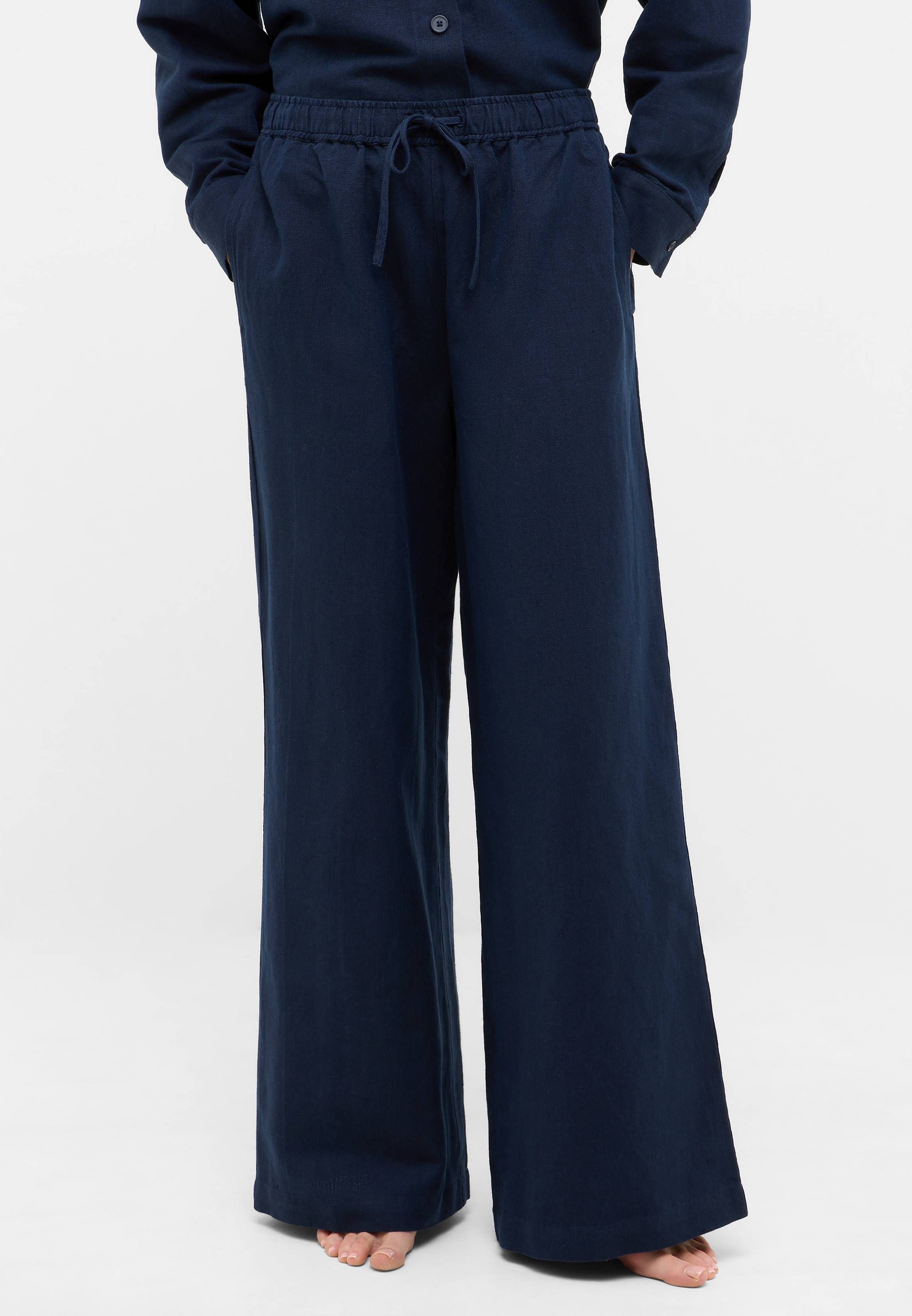 Hosen, Jeans, Erwachsener, Person, Frau
