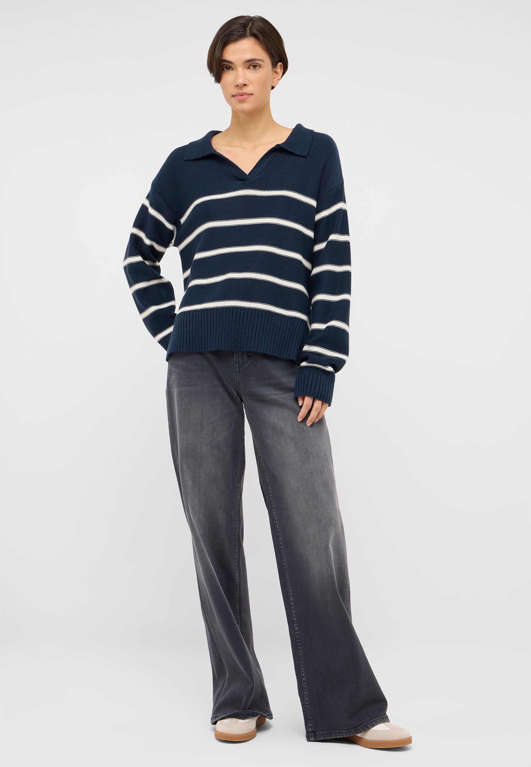 polo-Kragen, gestreifter Pullover, marineblau, Strick-Pullover, weite Bein Jeans