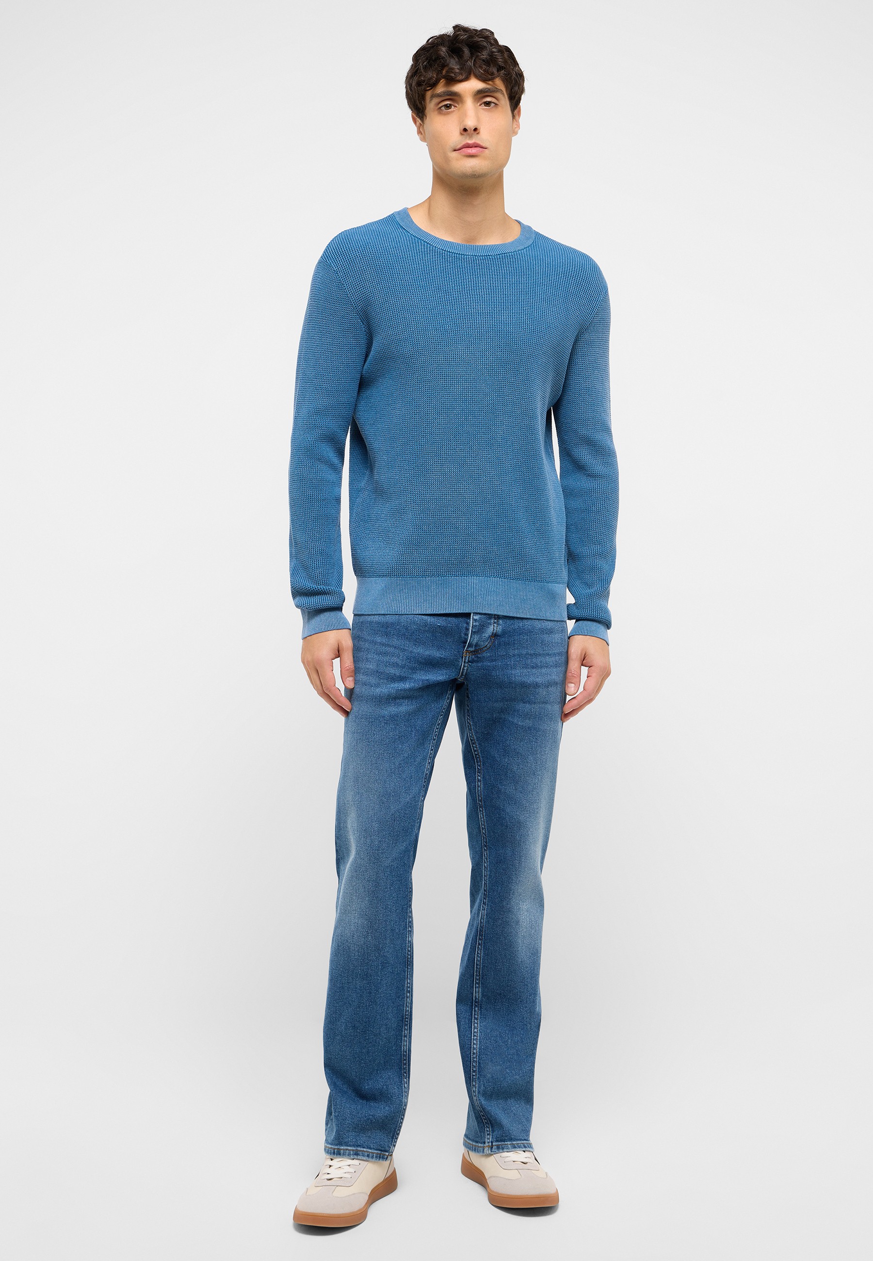 Hosen, Langarm, Jeans, Person, Stehend