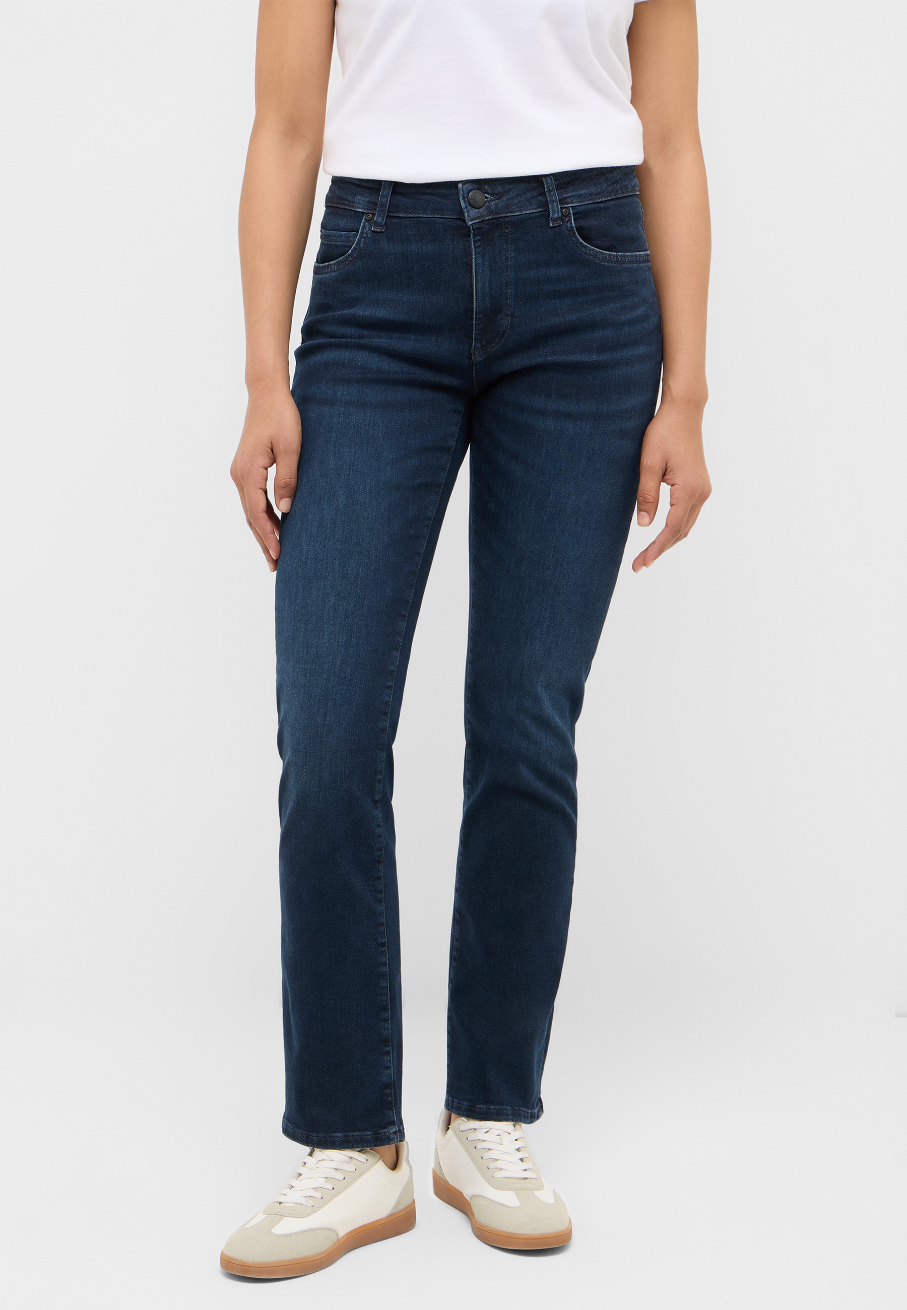 Jeanshose Style Crosby Relaxed Straight