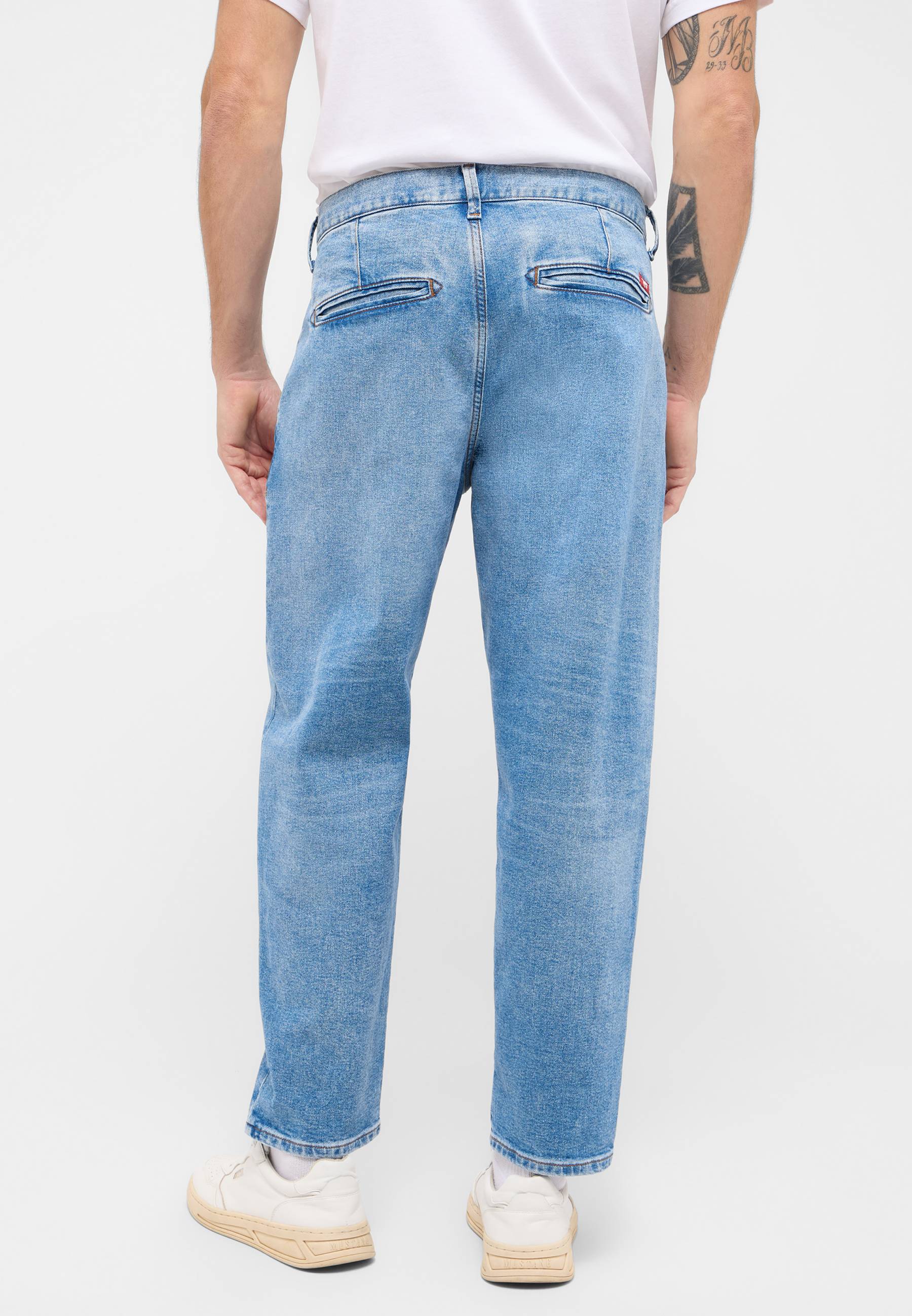 Bekleidung, Jeans, Hosen, Haut, Tätowierung
