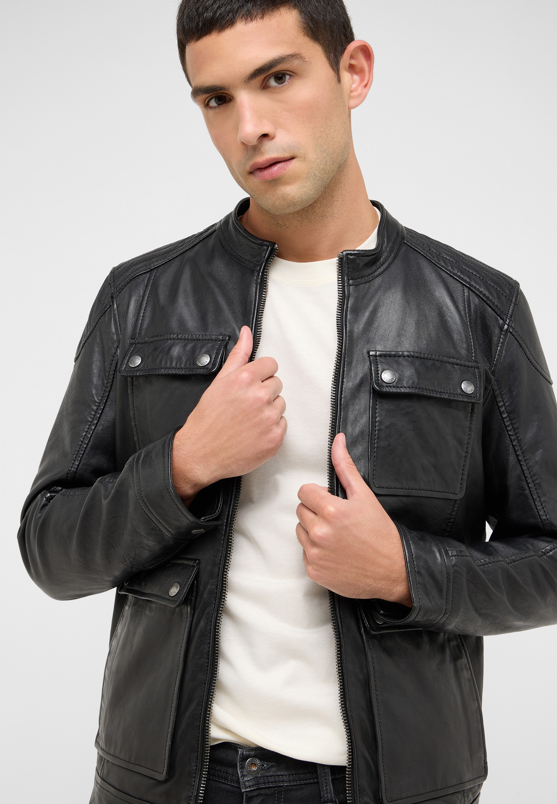 Mantel, Jacke, Erwachsener, Mann, Person