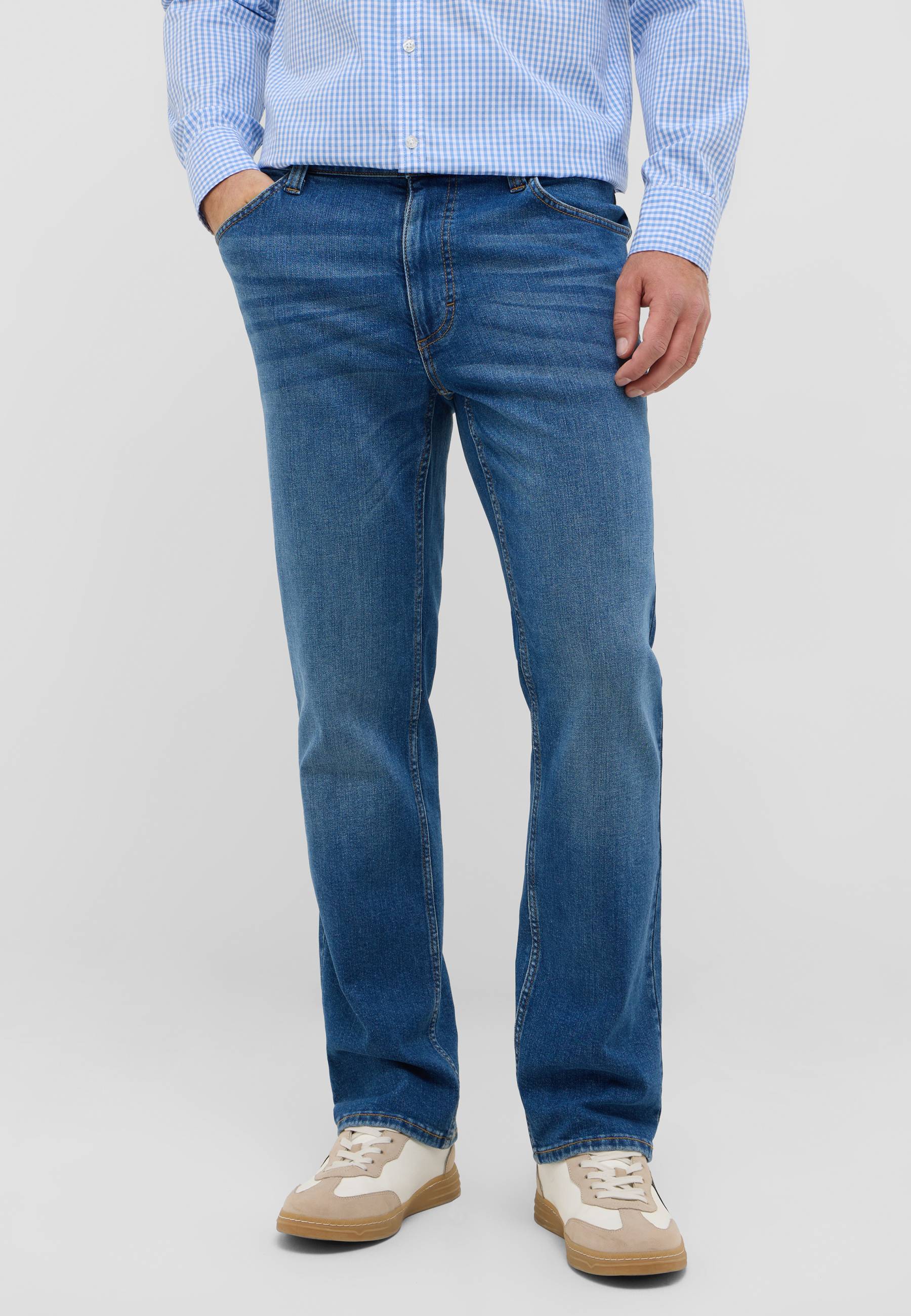 Hosen, Jeans, Erwachsener, Mann, Person