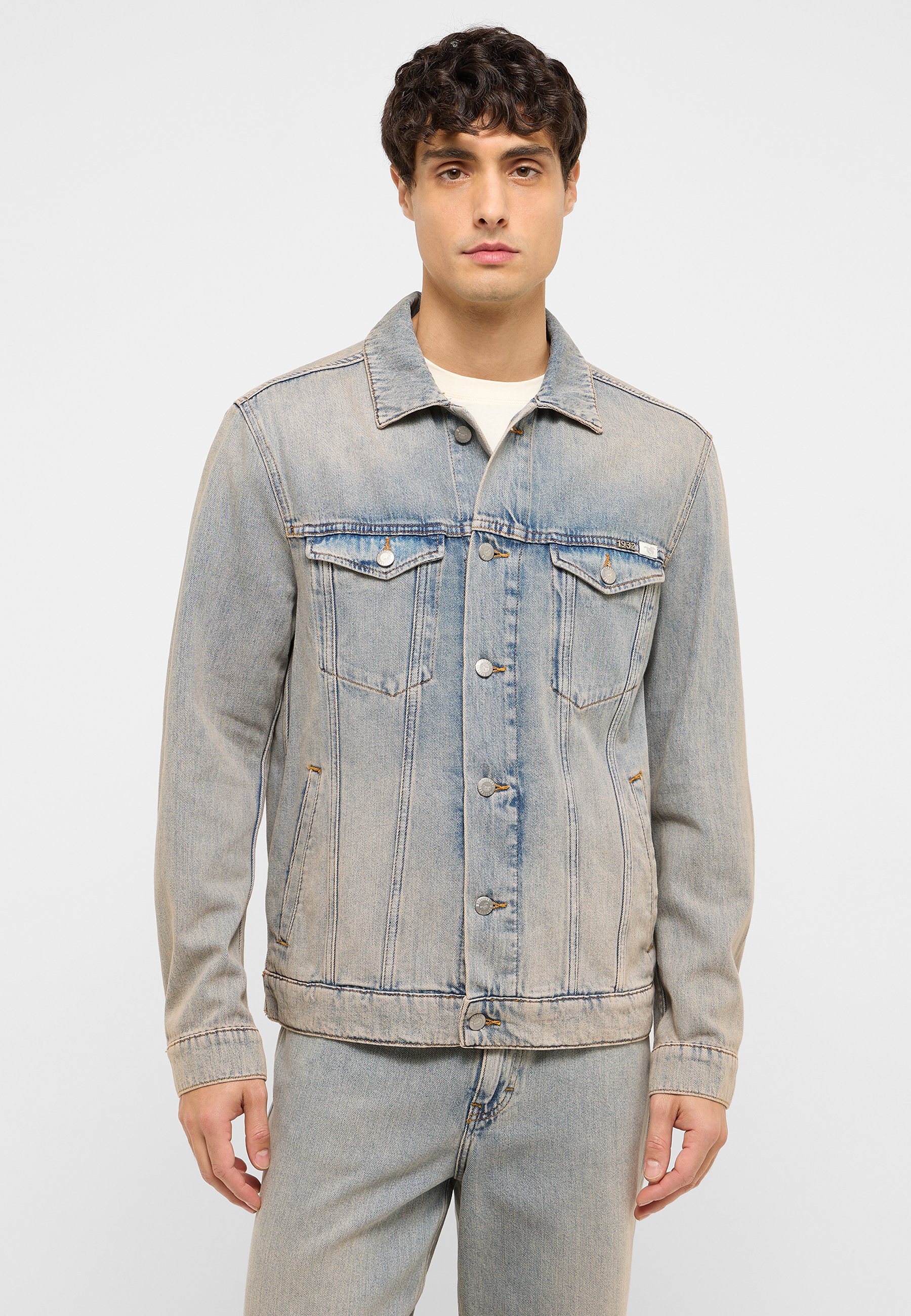 Hosen, Weste, Jeans, Langarm, Person