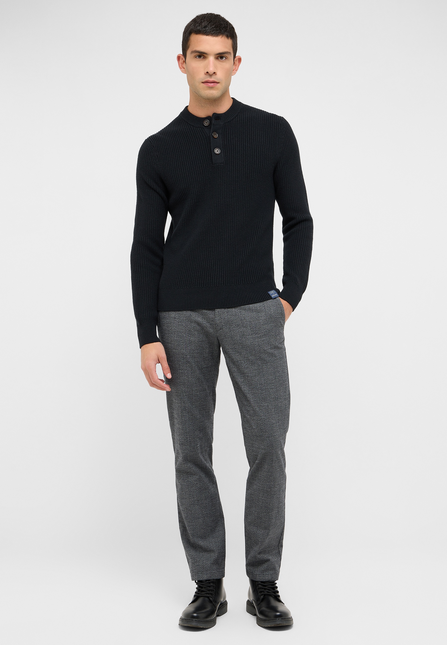 Hosen, Langarm, Erwachsener, Mann, Person