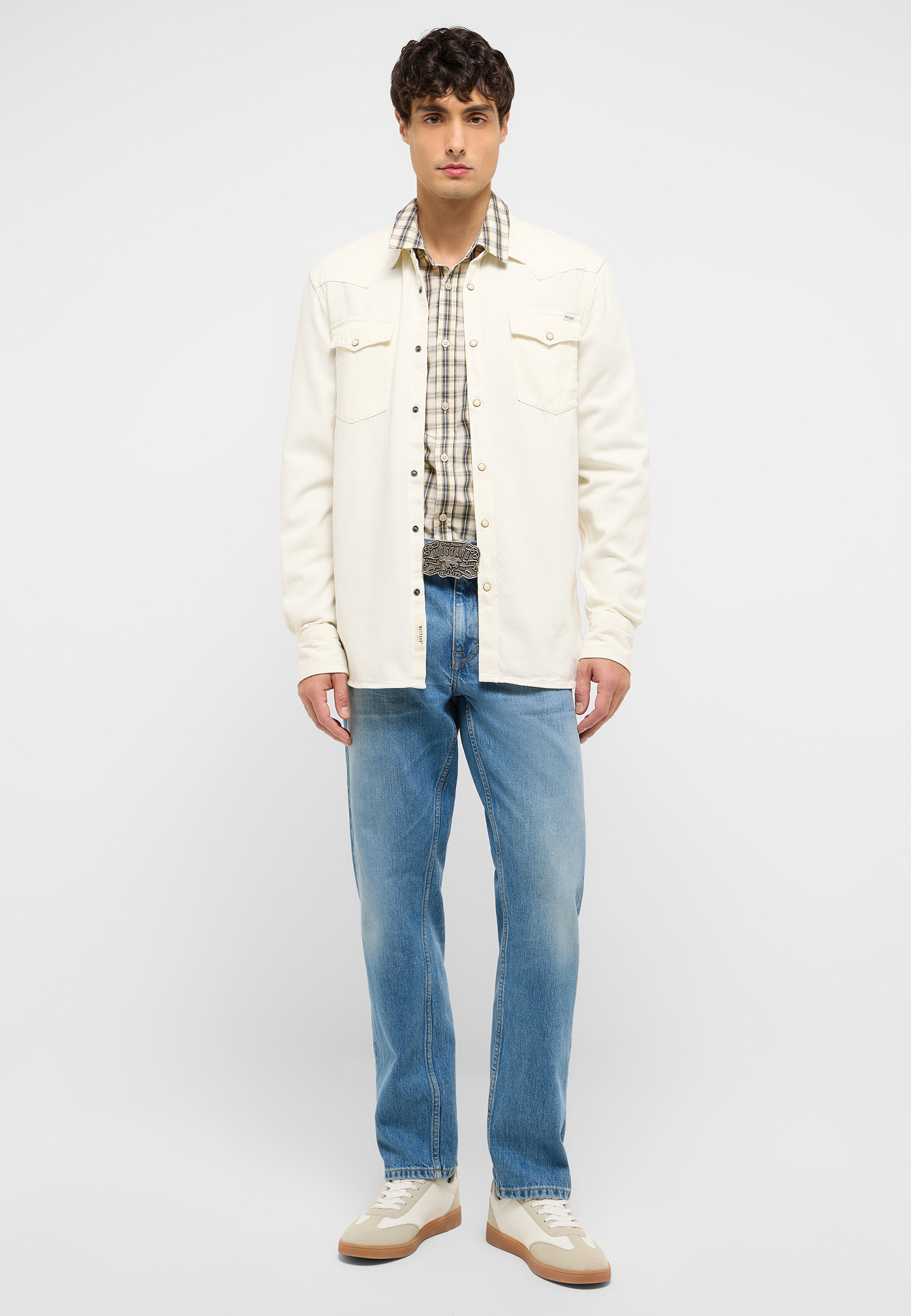 Mantel, Hosen, Jacke, Person, Langarm