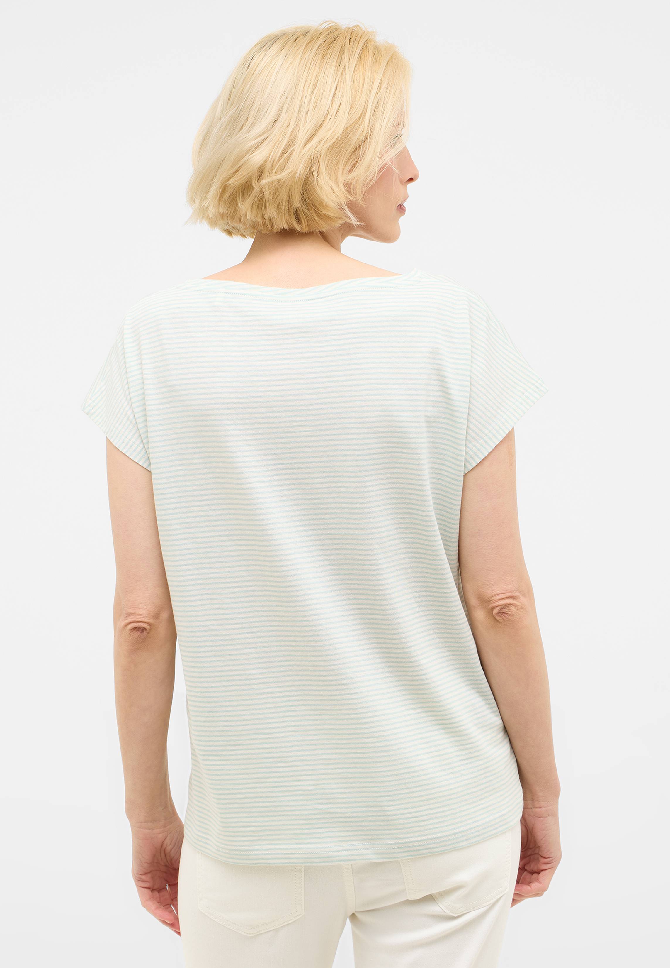 Bekleidung, T-shirt, Bluse, Person, Blond