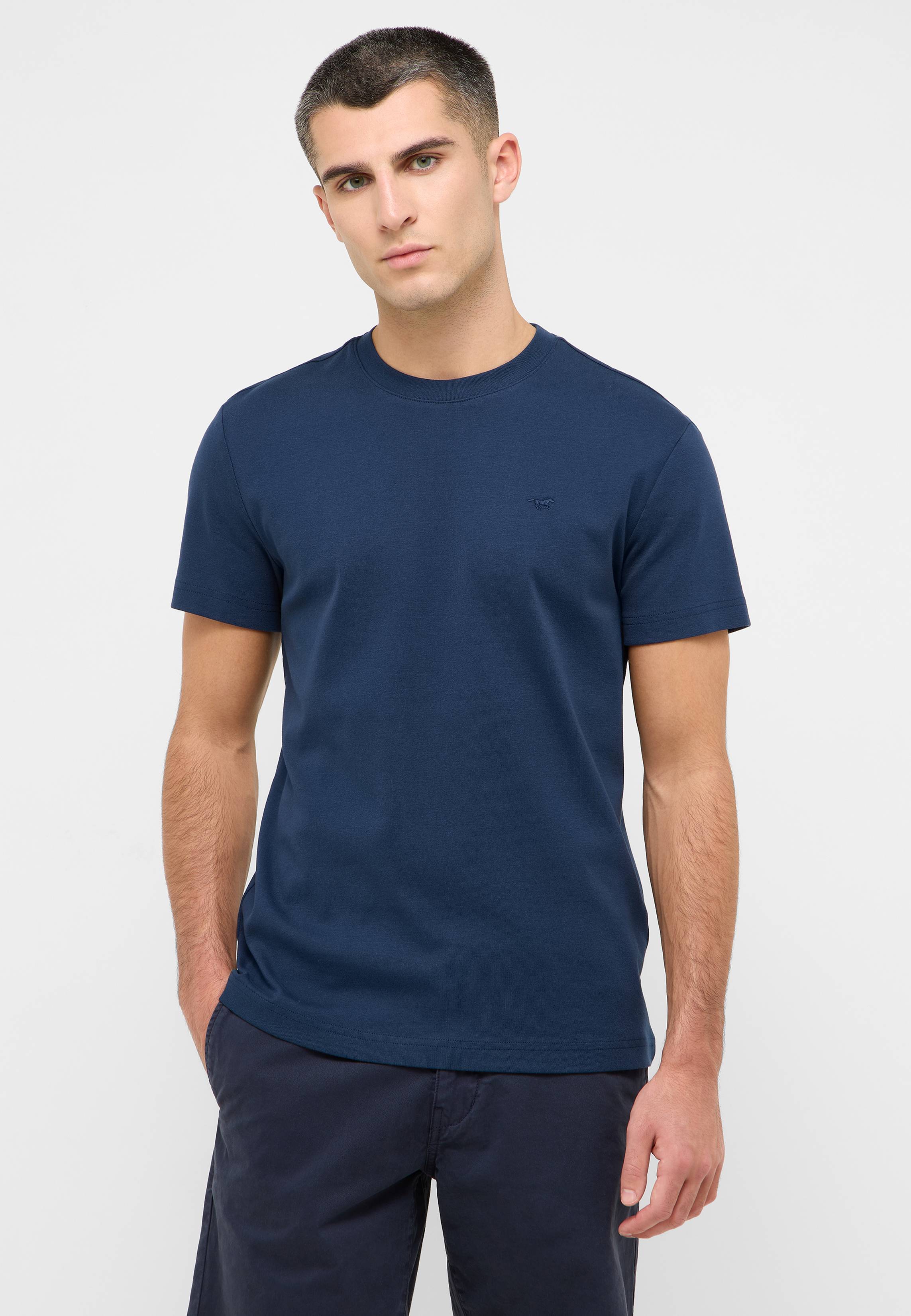 T-shirt, Erwachsener, Männlich, Mann, Person
