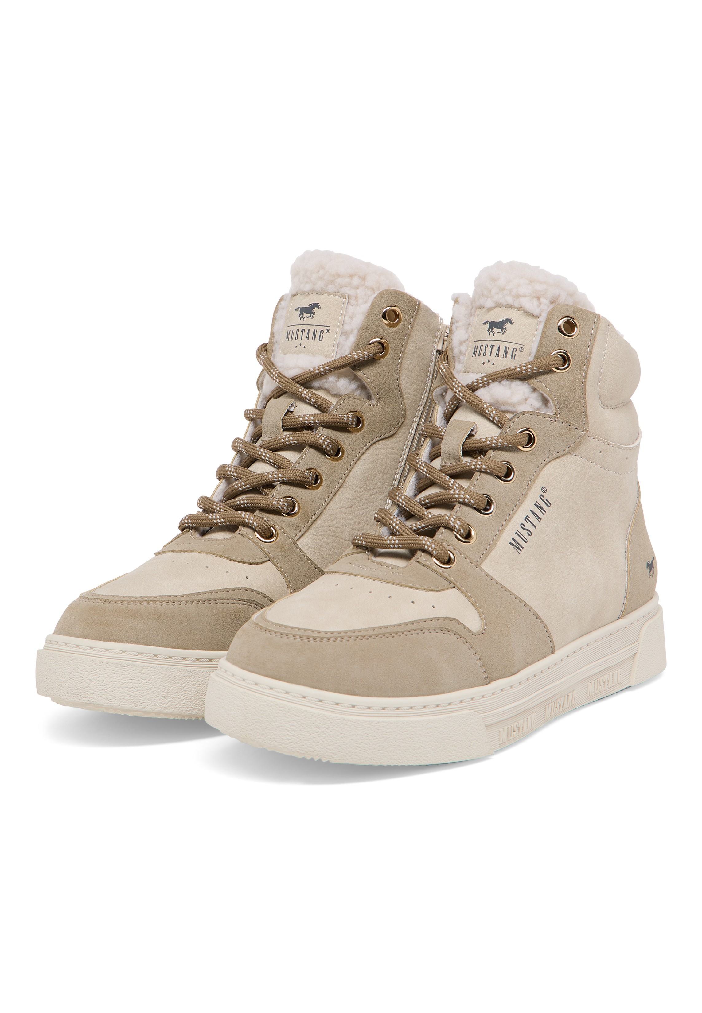 Sneaker Style Rhonda
