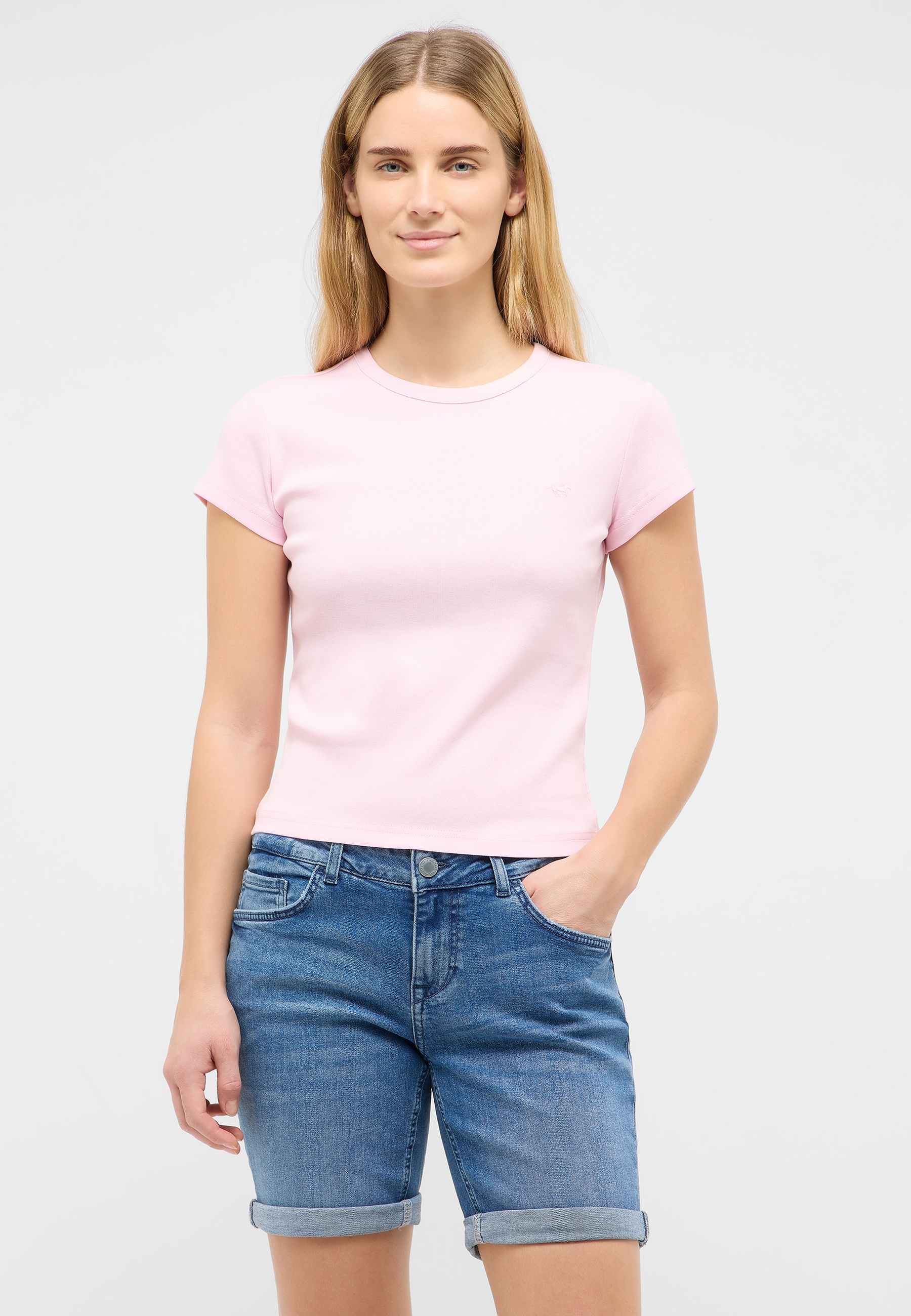 T-Shirt, Rundhals, Kurzarm, Pink, Jeansshorts