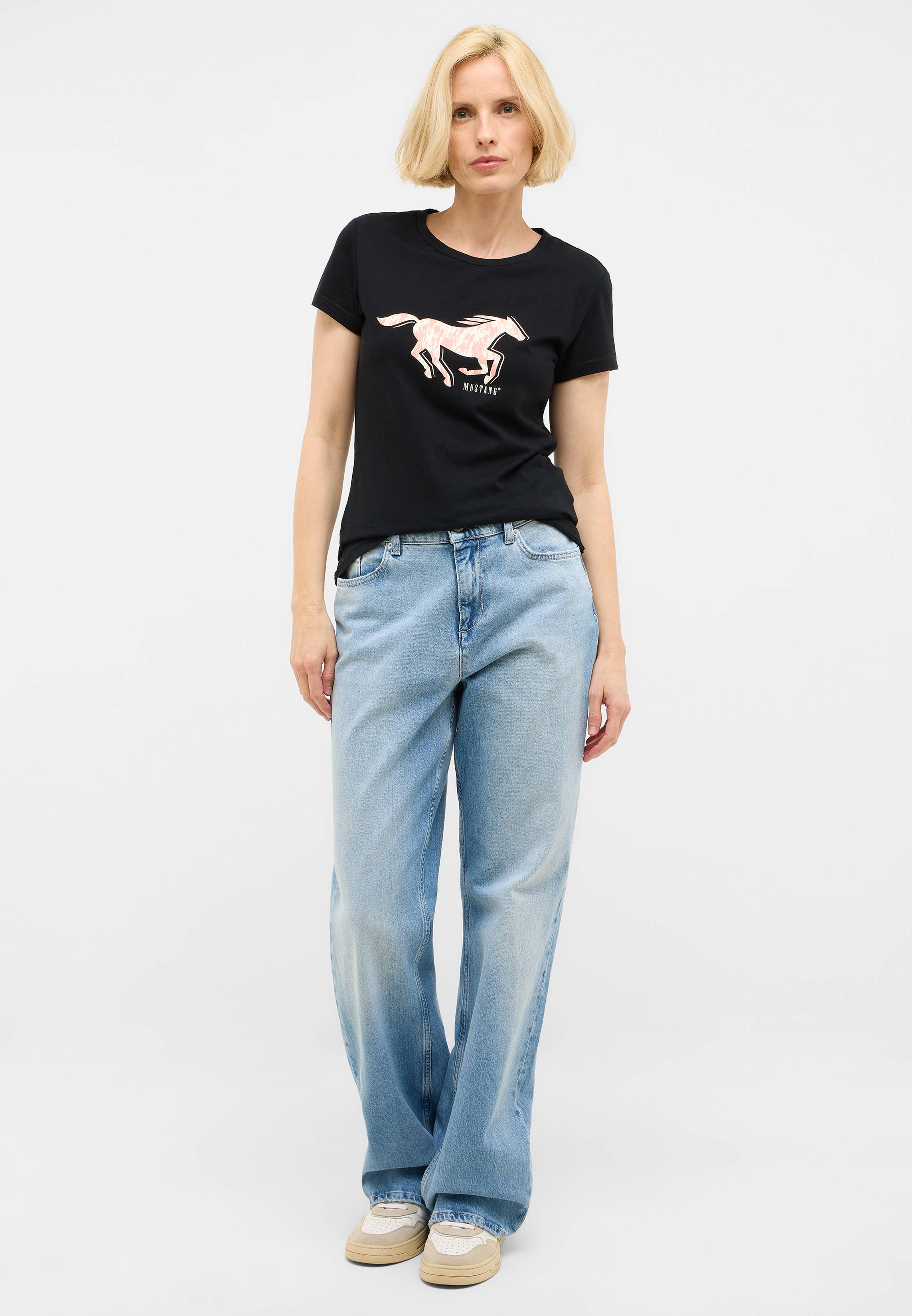 Bekleidung, Hosen, Jeans, T-shirt, Person