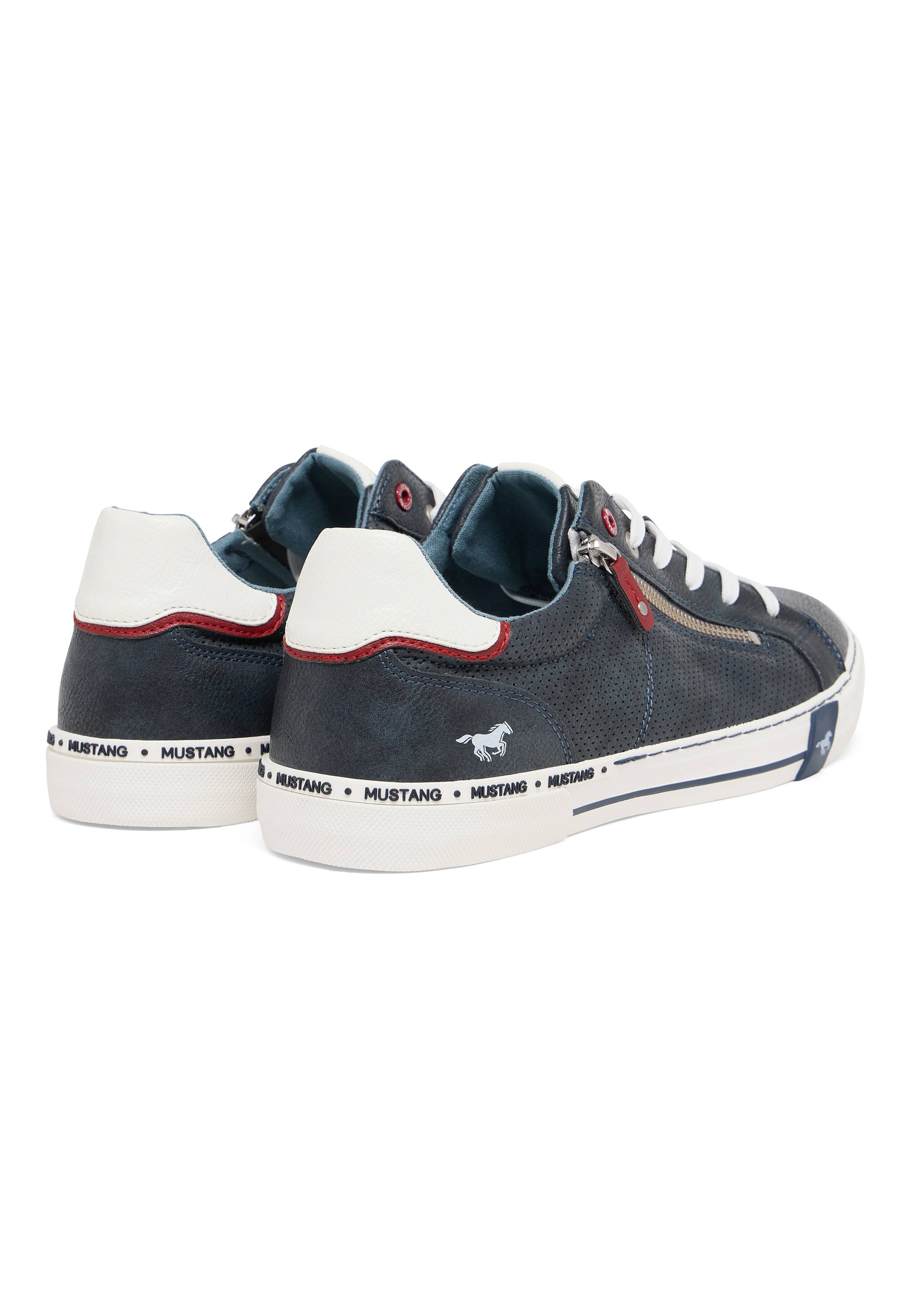 Schuhwerk, Schuh, Sneaker, Wildleder, Leinwand