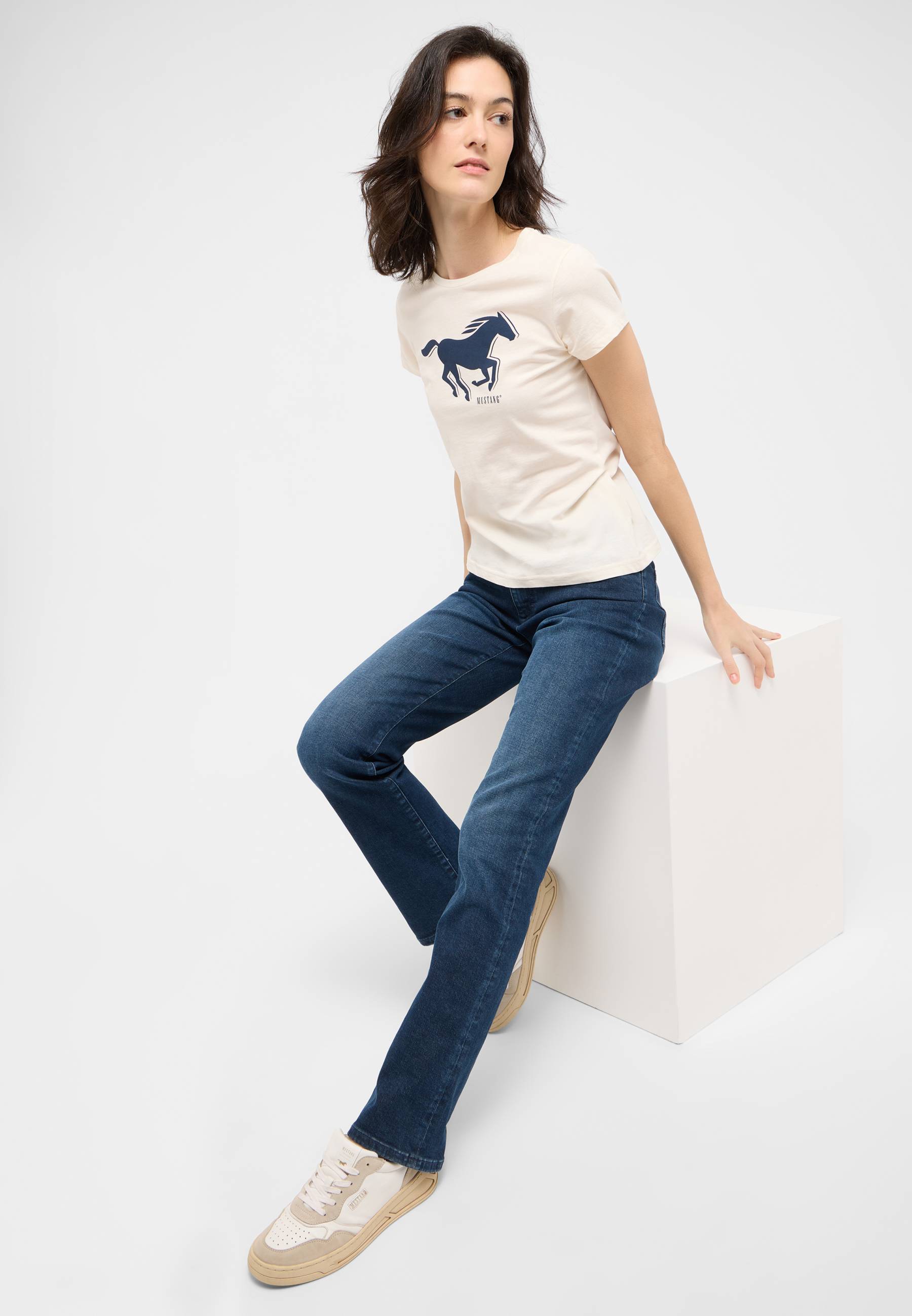 Jeans Style Crosby Relaxed Straight