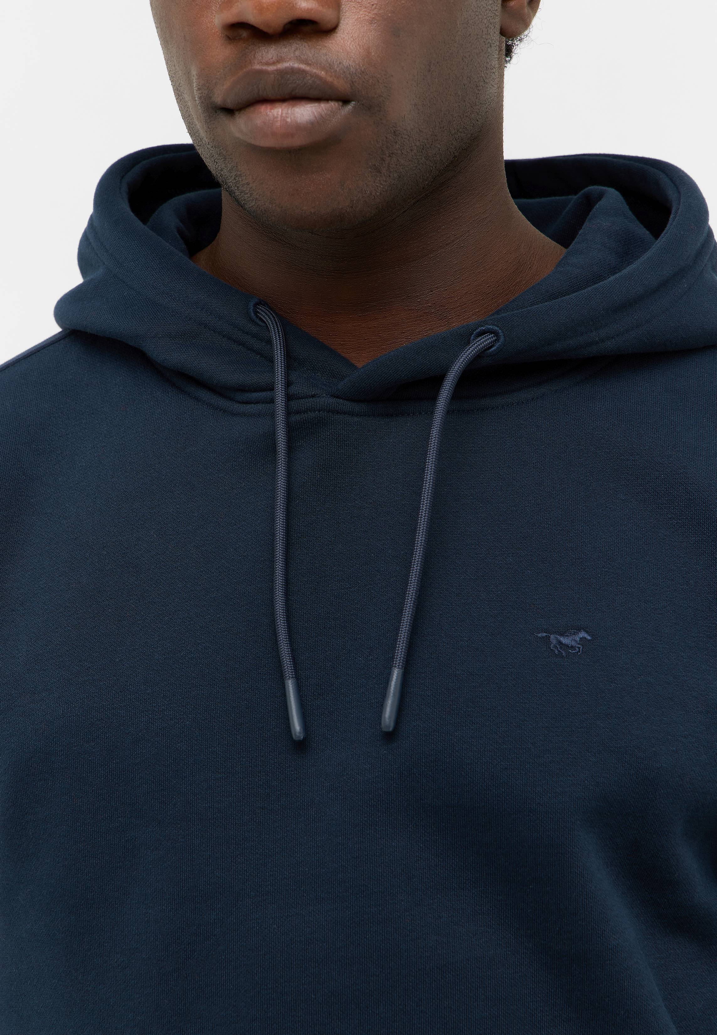 Strickwaren, Pullover, Sweatshirt, Kapuzenpulli, Fleece