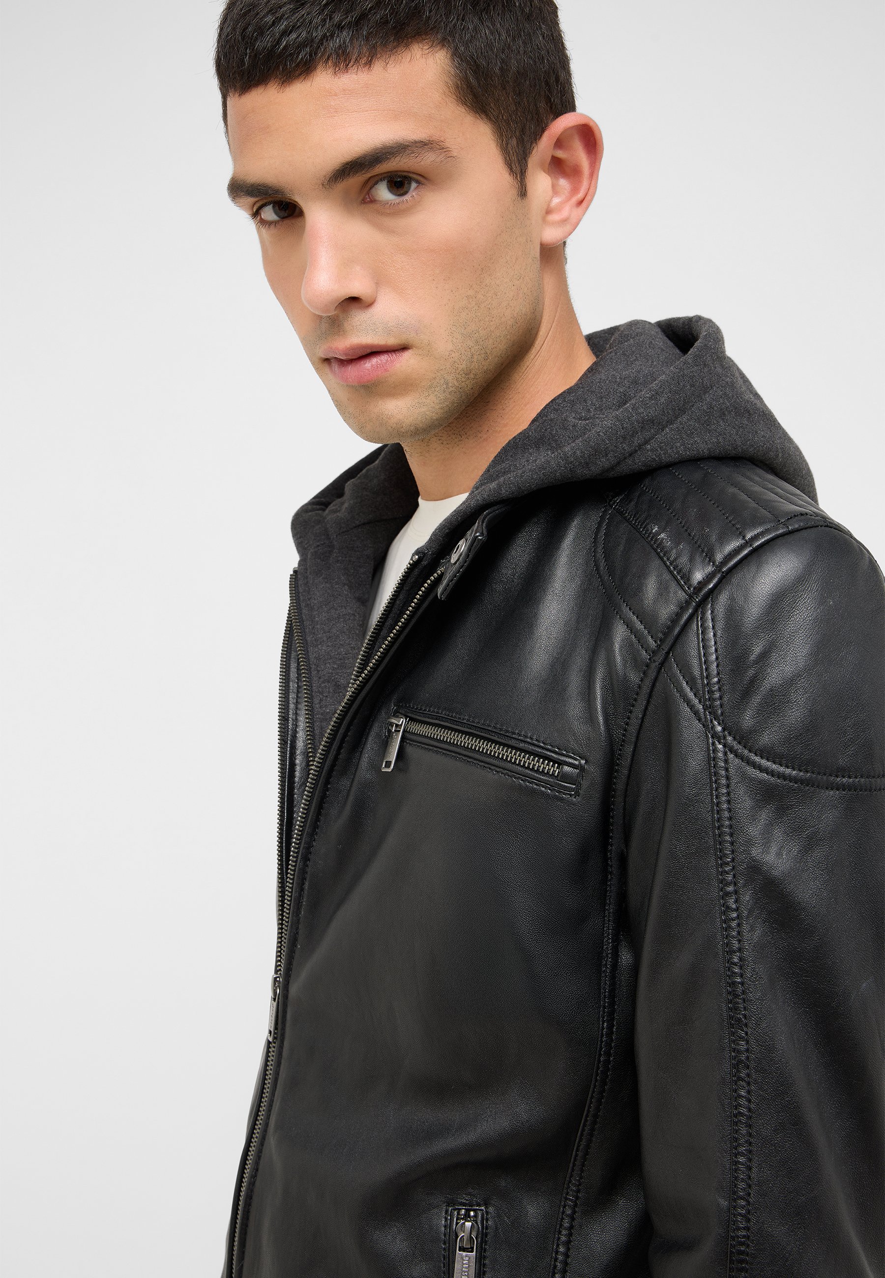 Mantel, Jacke, Erwachsener, Mann, Person