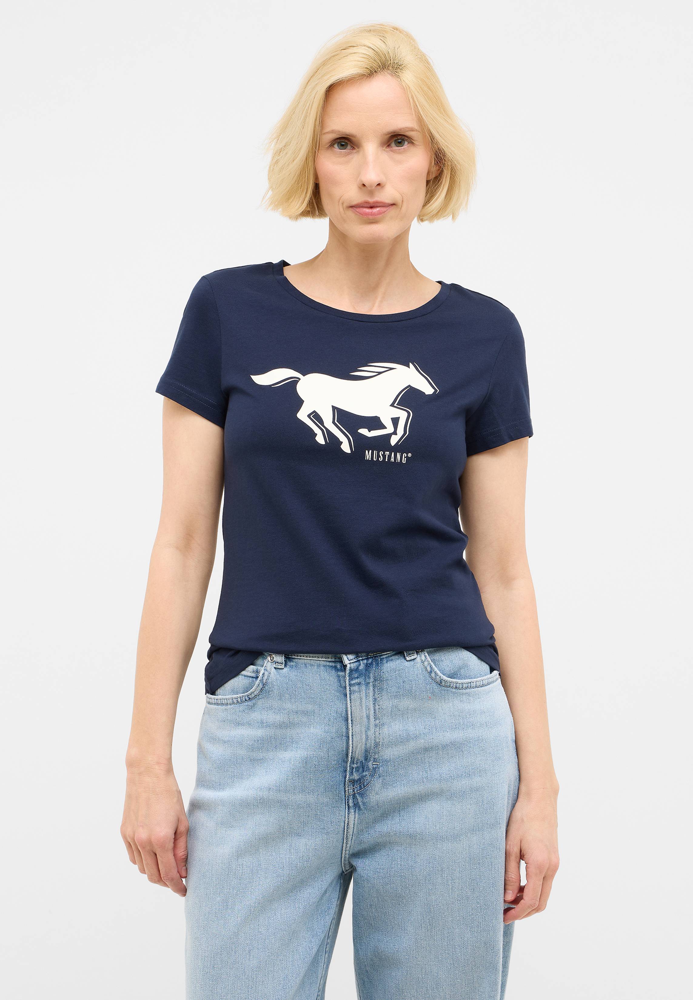 T-shirt, Hemd, Erwachsener, Person, Frau
