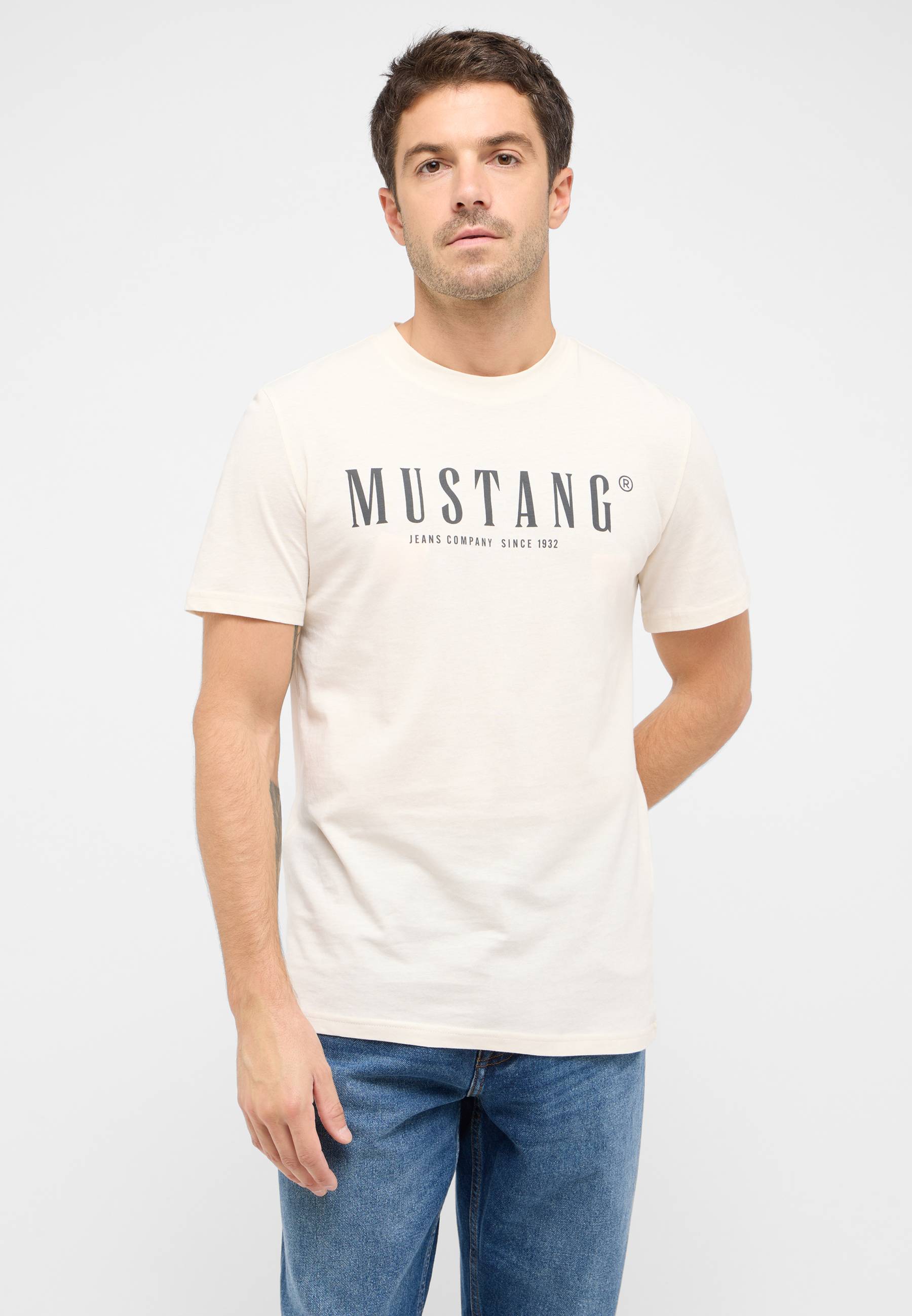 T-Shirt Style Austin