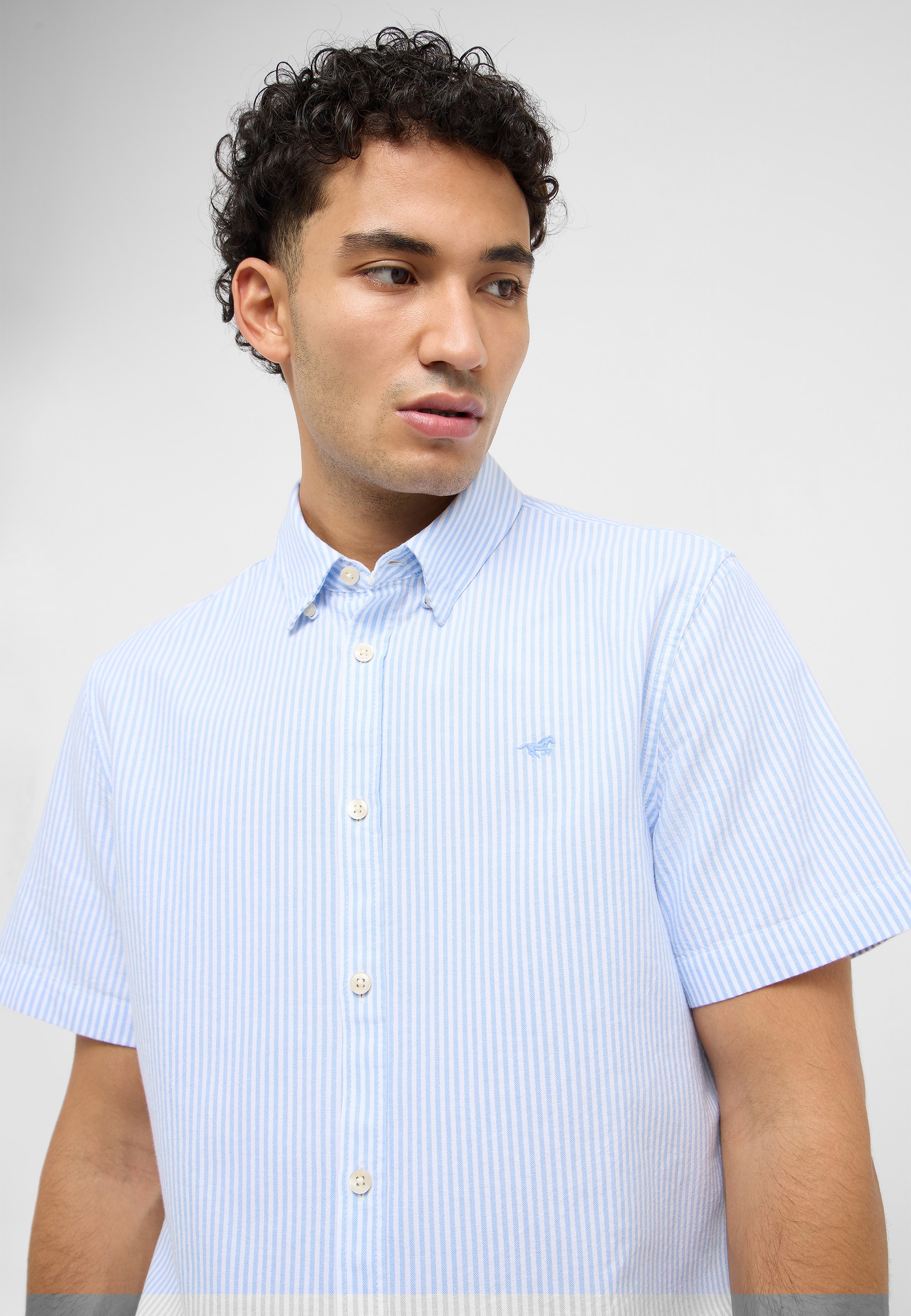 Hemd, Ärmel, Erwachsener, Mann, Person