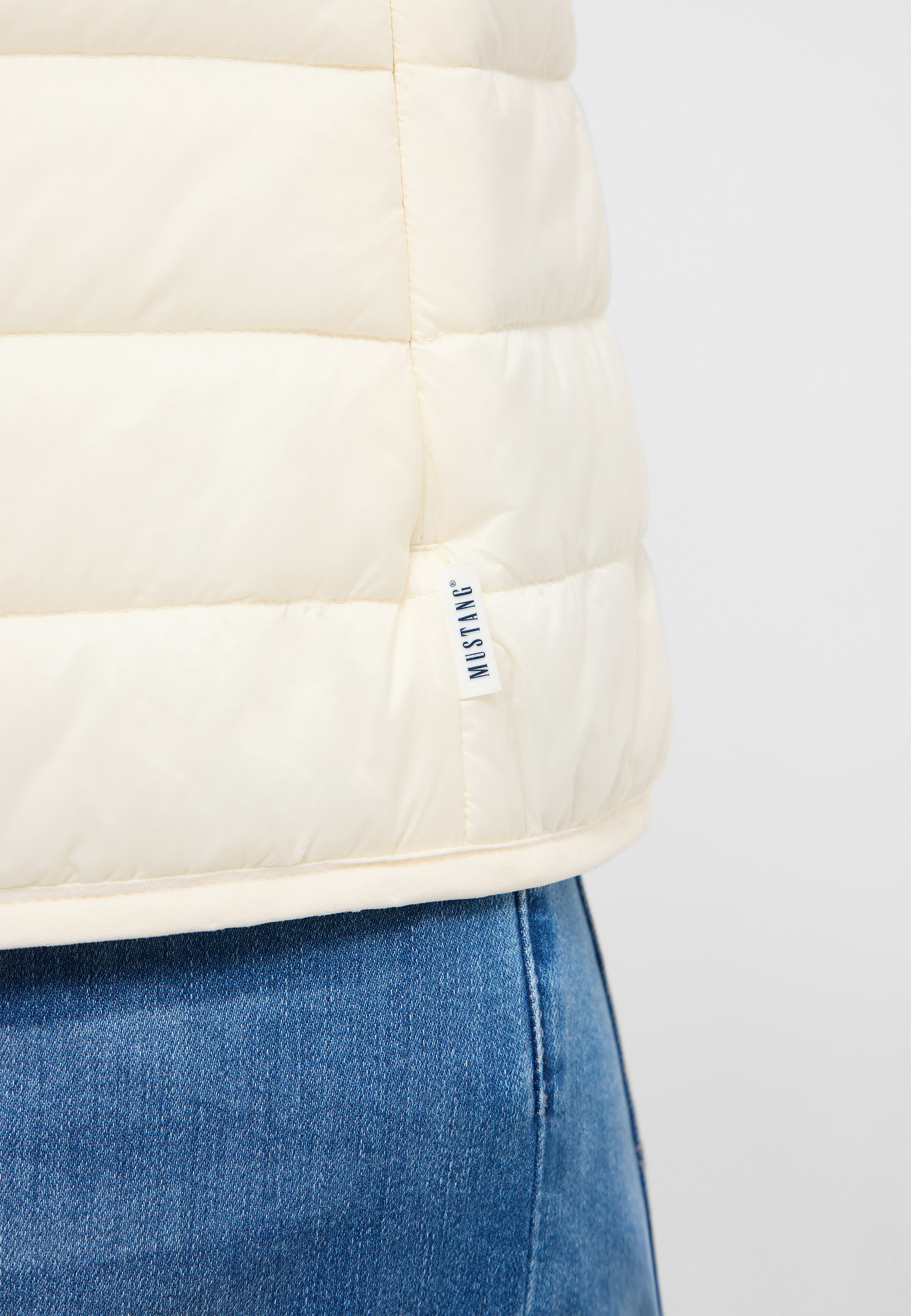 Moebel, Kleidung, Jeans, Hosen, Matratze