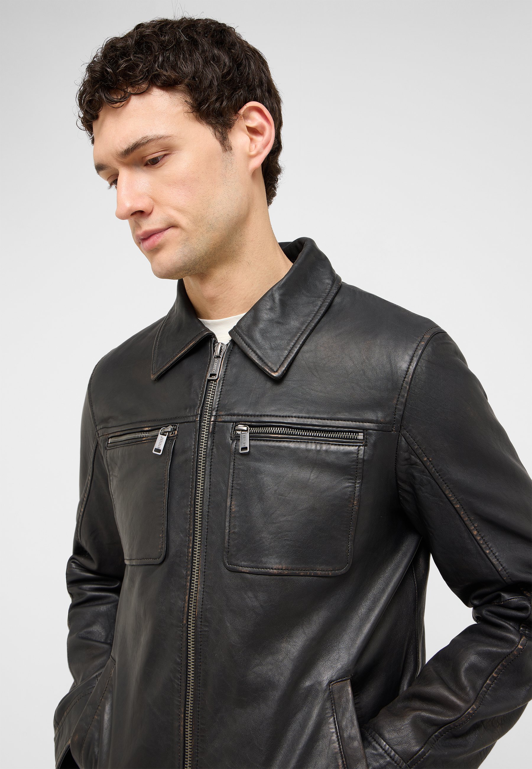 Jacke STRAIGHT JACKET