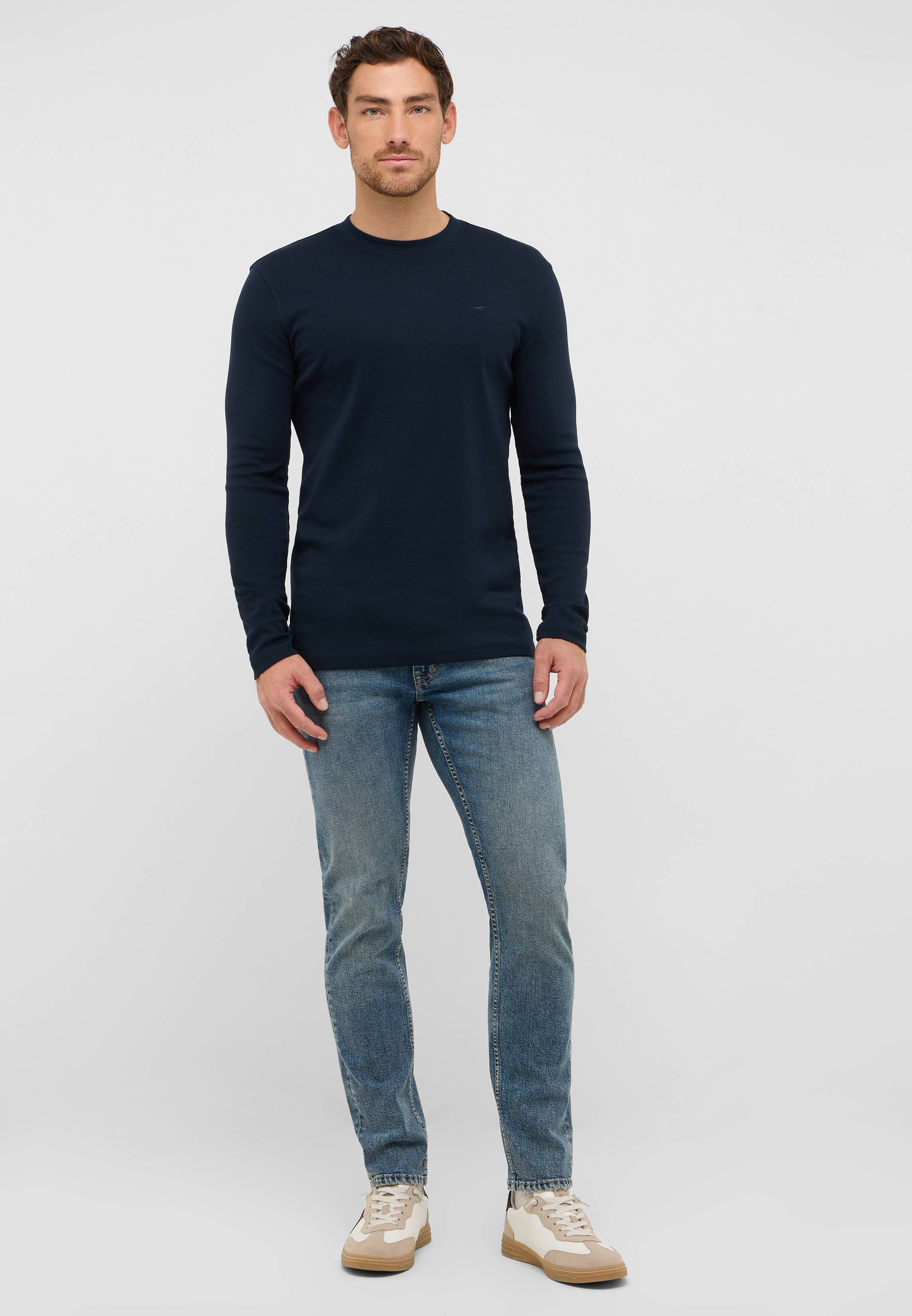 Langarm, Hosen, Person, Stehend, Mann