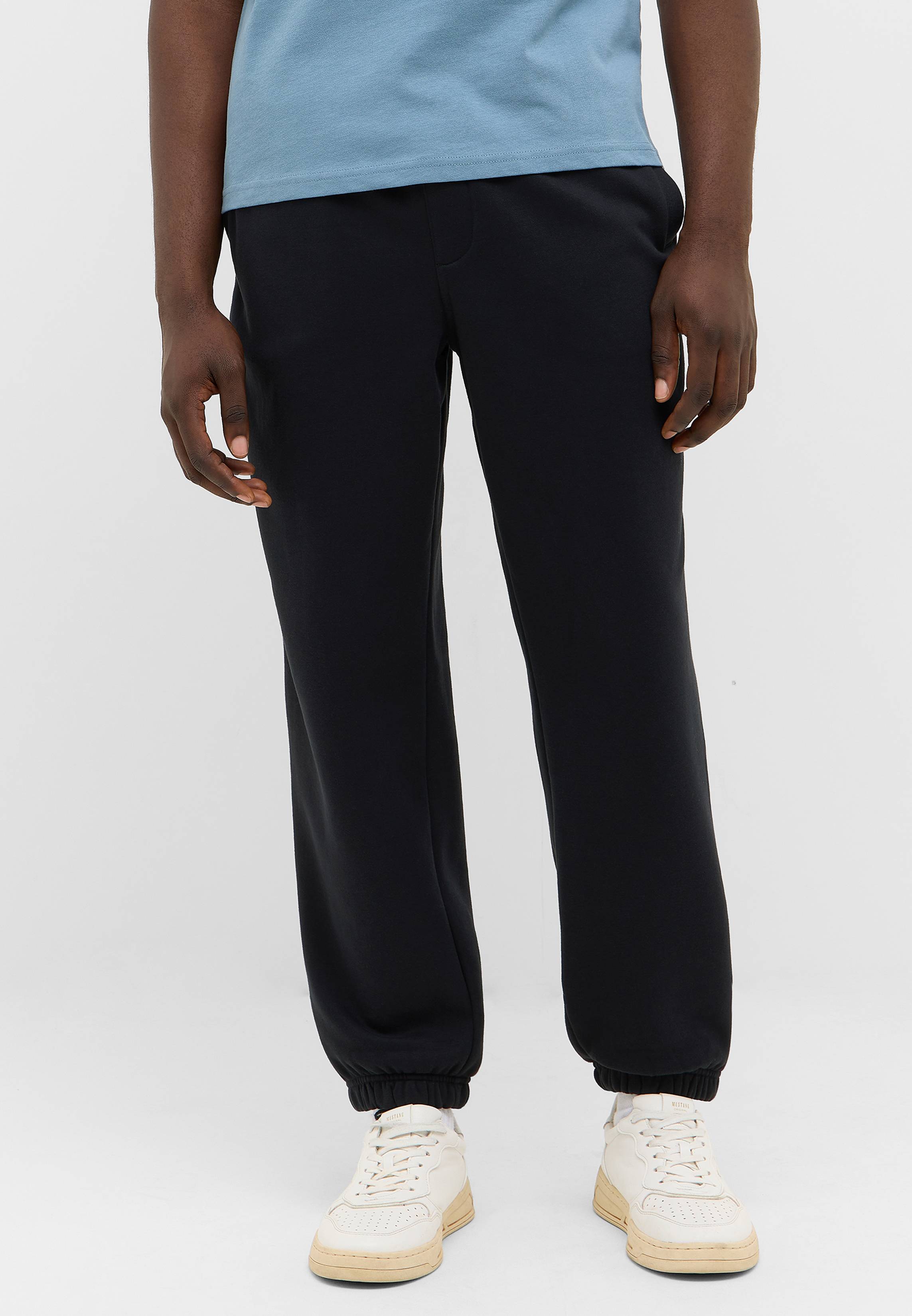 Bekleidung, Hosen, Schuhwerk, Schuh