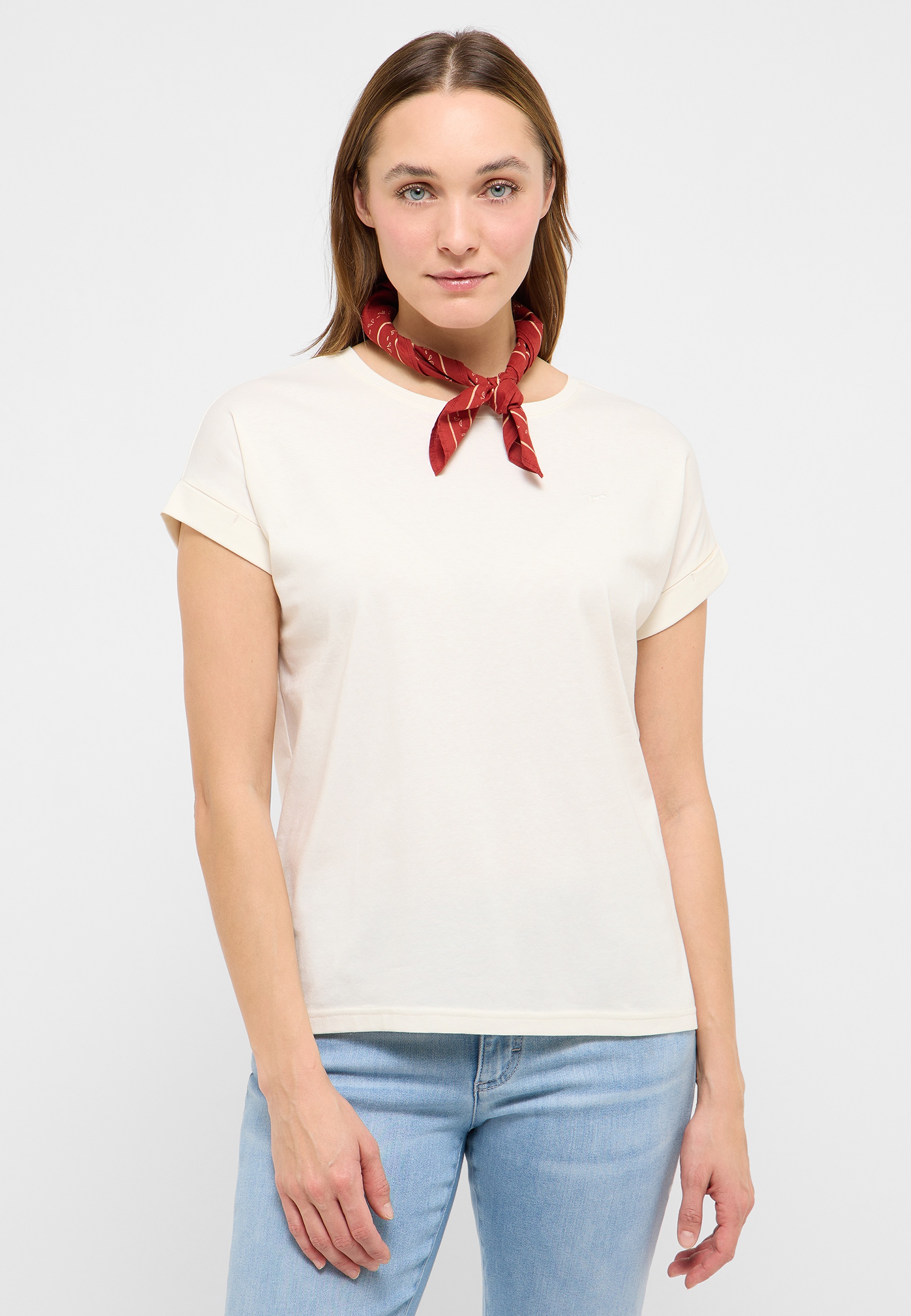 Bluse, T-shirt, Jeans, Person, Zubehör