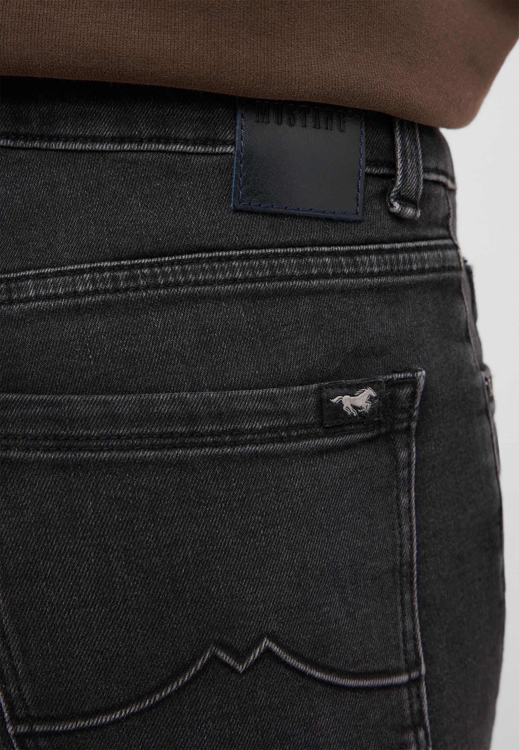 Jeans Style Shelby Straight