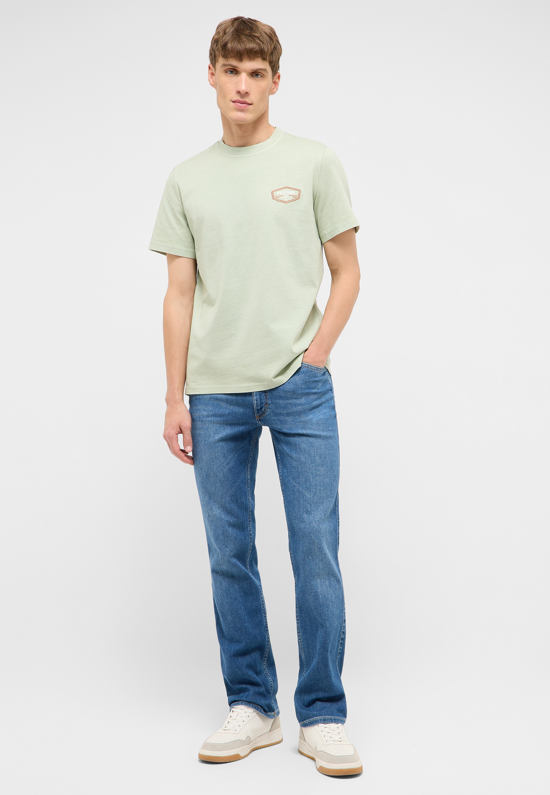 T-Shirt, Kurzesleeve, Mintgrün, Logo Tasche, Jeans