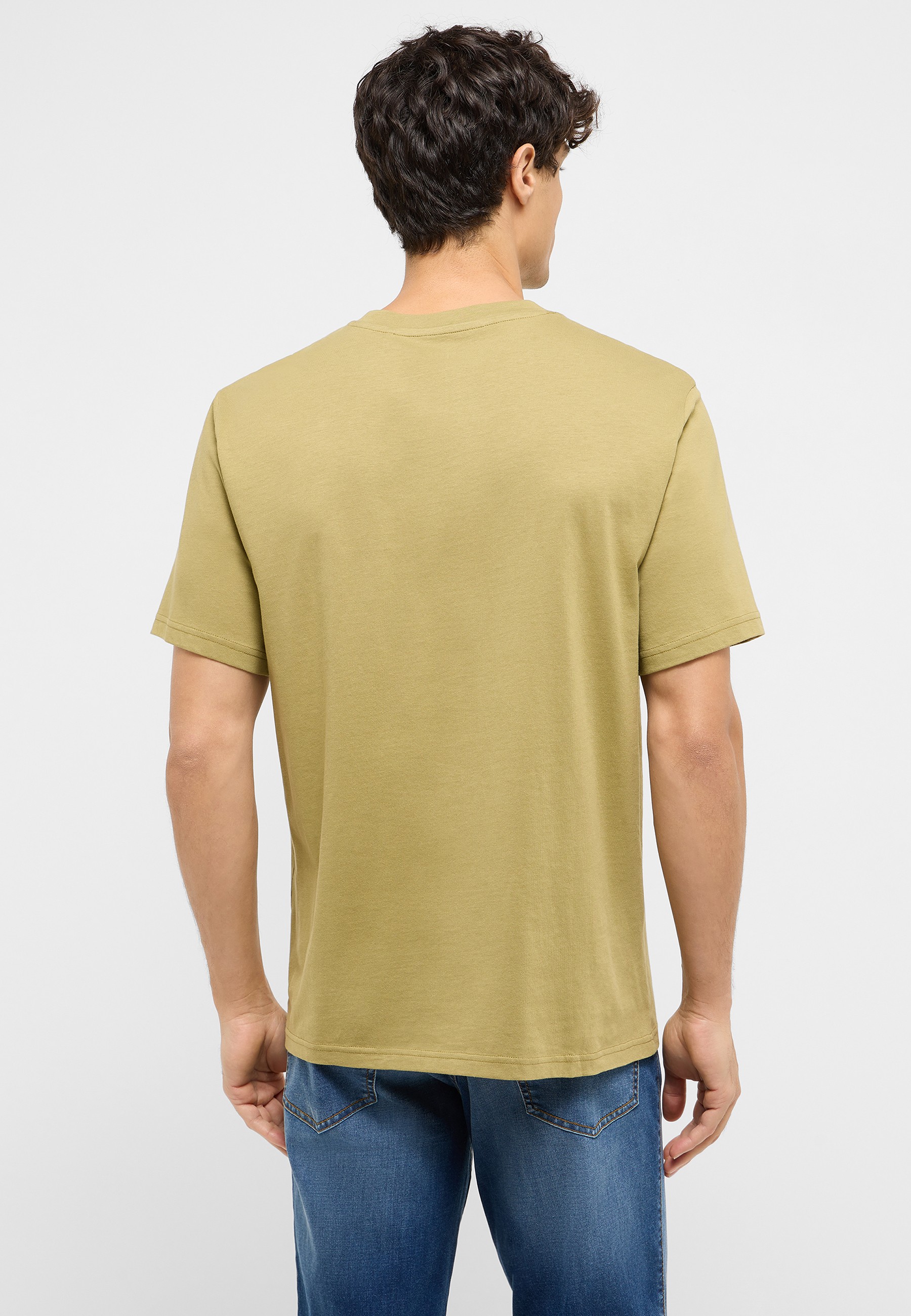 Bekleidung, T-shirt, Person, Hemd