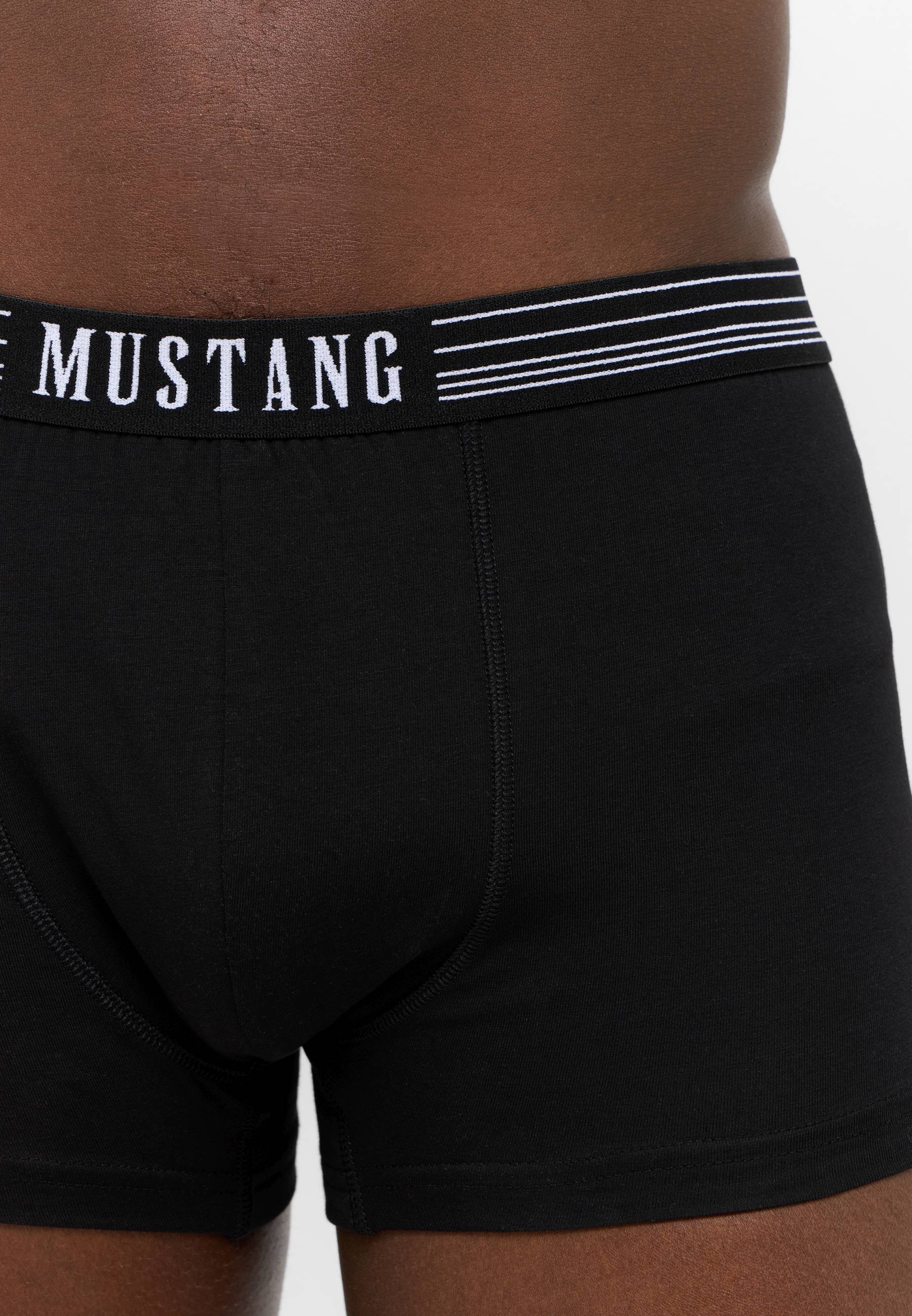 Bekleidung, Unterwäsche, Kurze Hosen