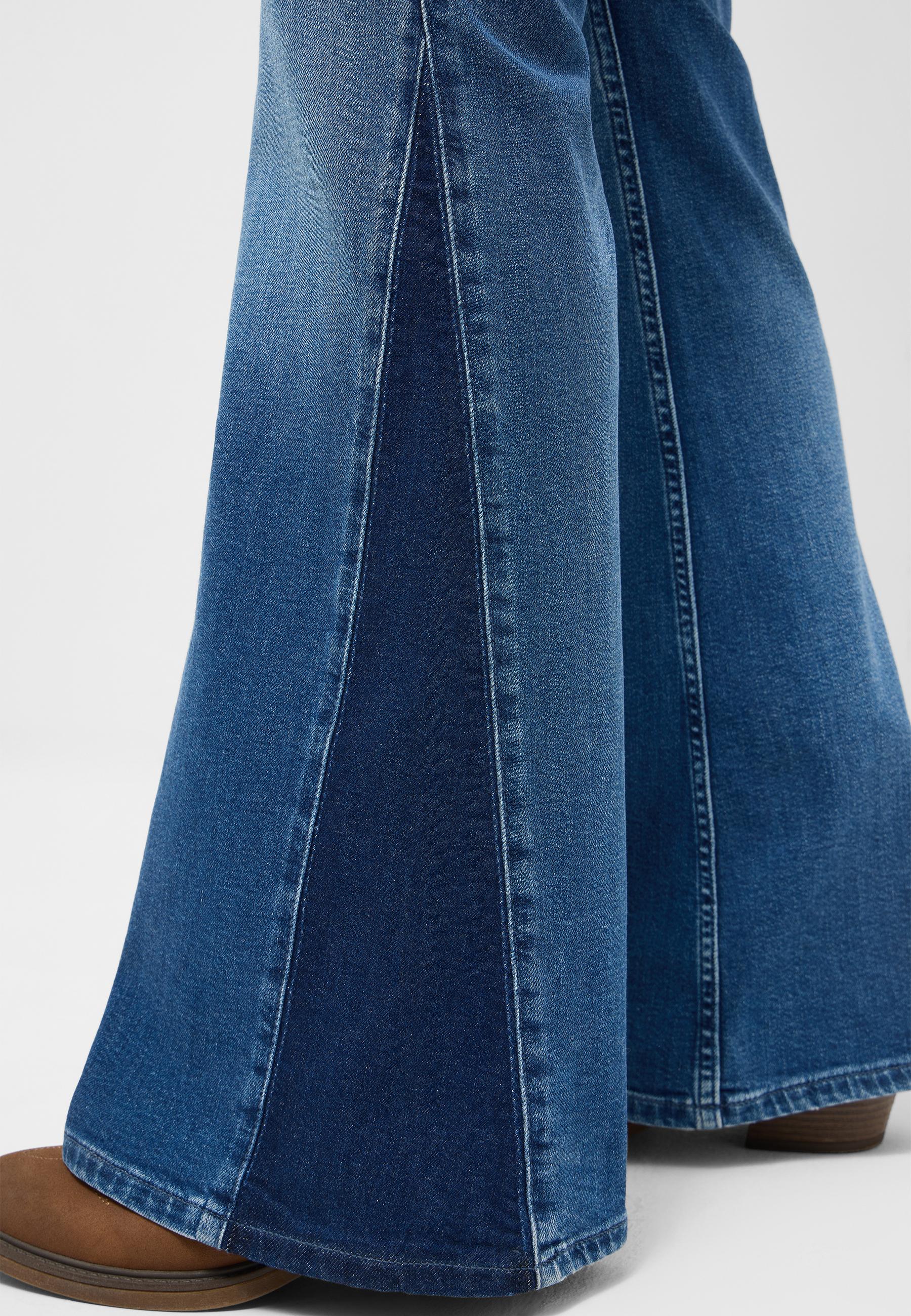 Jeans Style Shelby Flared