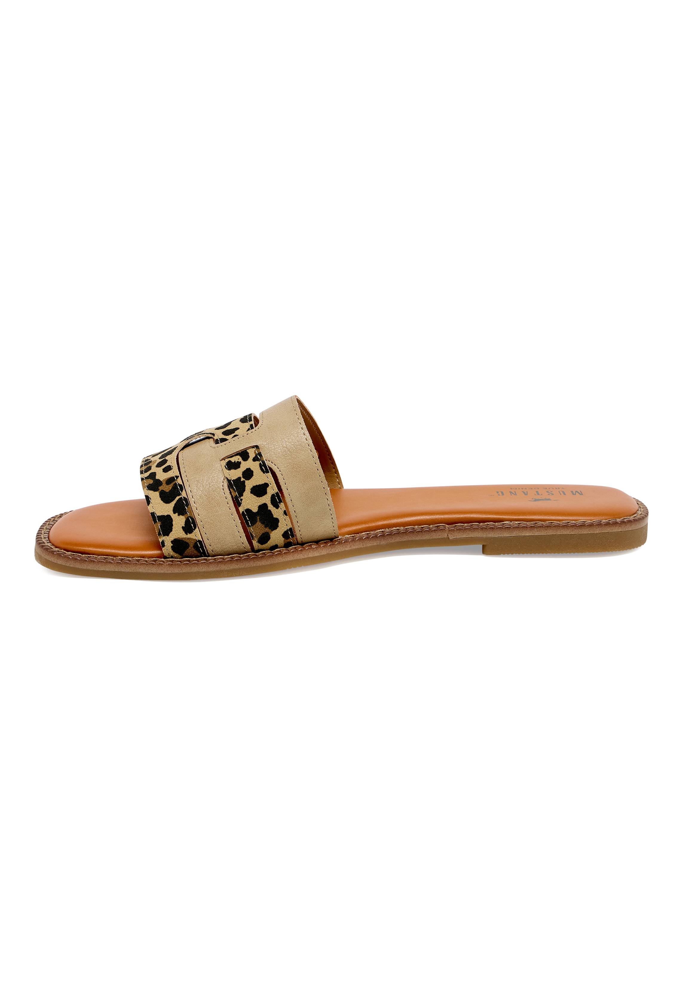 Bekleidung, Schuhwerk, Sandale