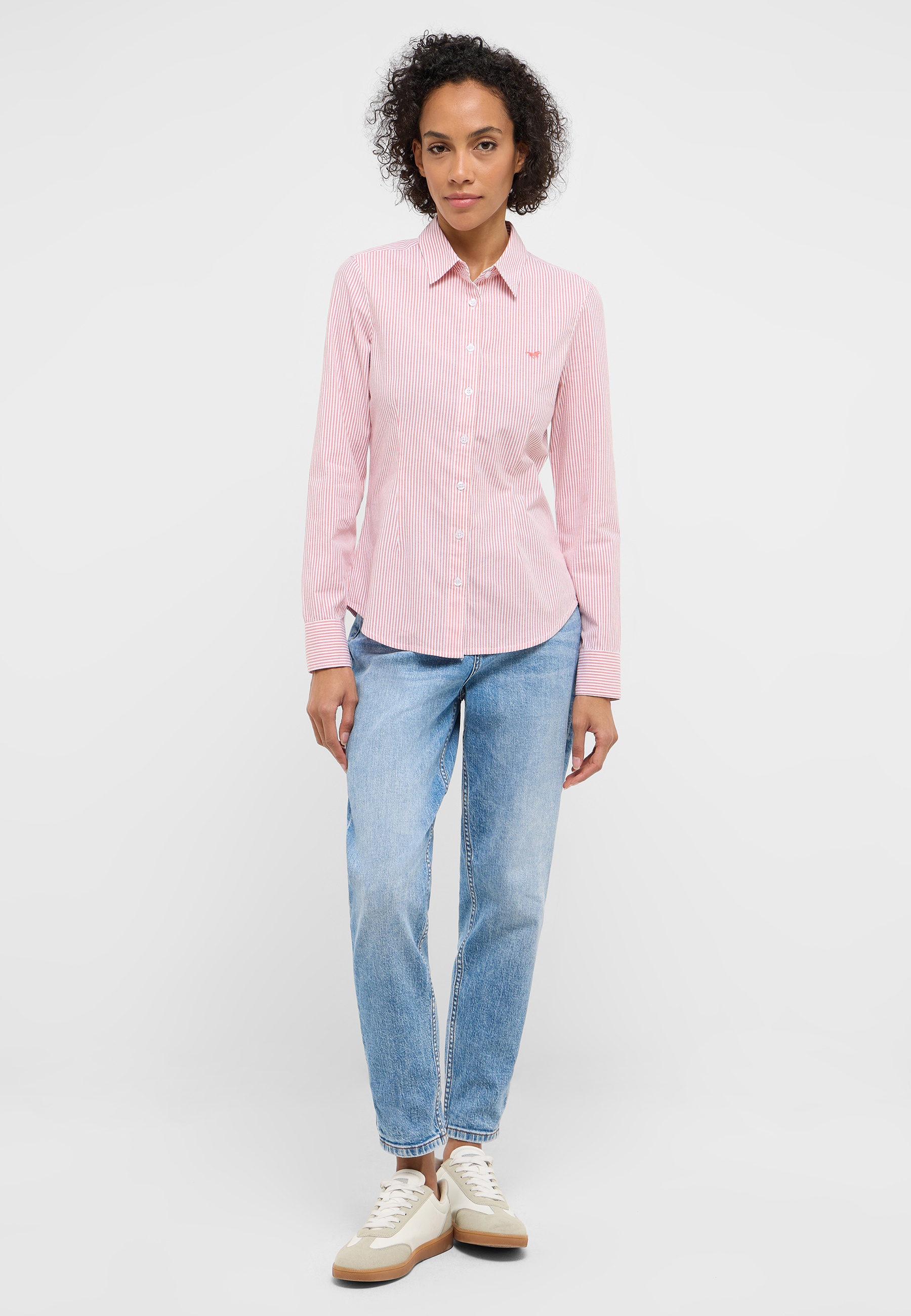 Bekleidung, Hemd, Hosen, Person, Langarm