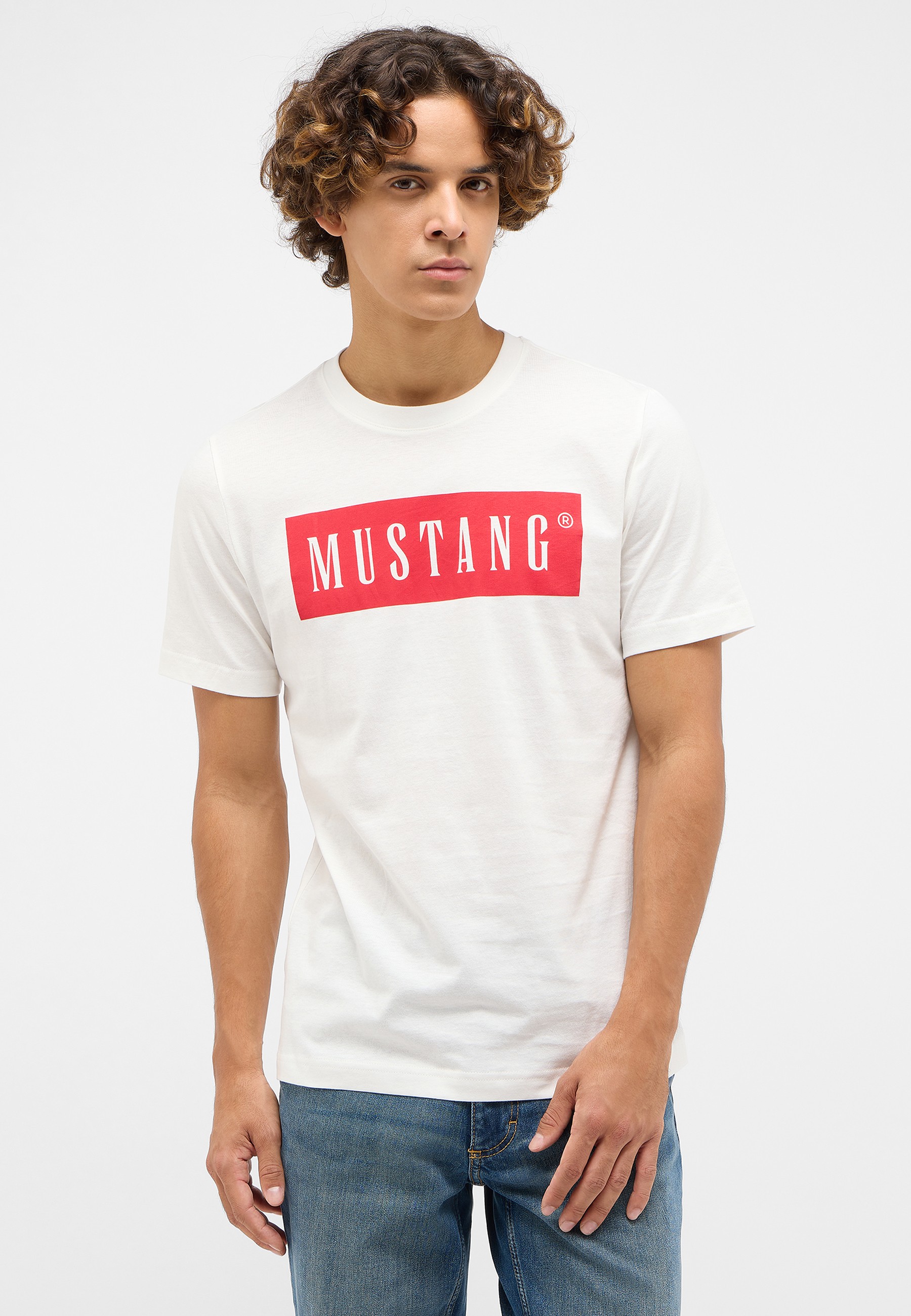 Bekleidung, T-shirt, Person, Hemd